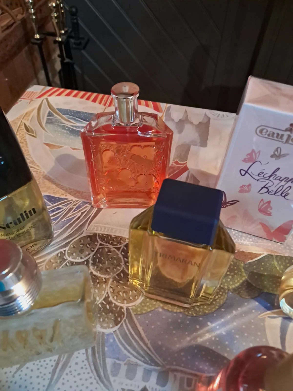 Lot de divers parfums plein – Eau jeune 5