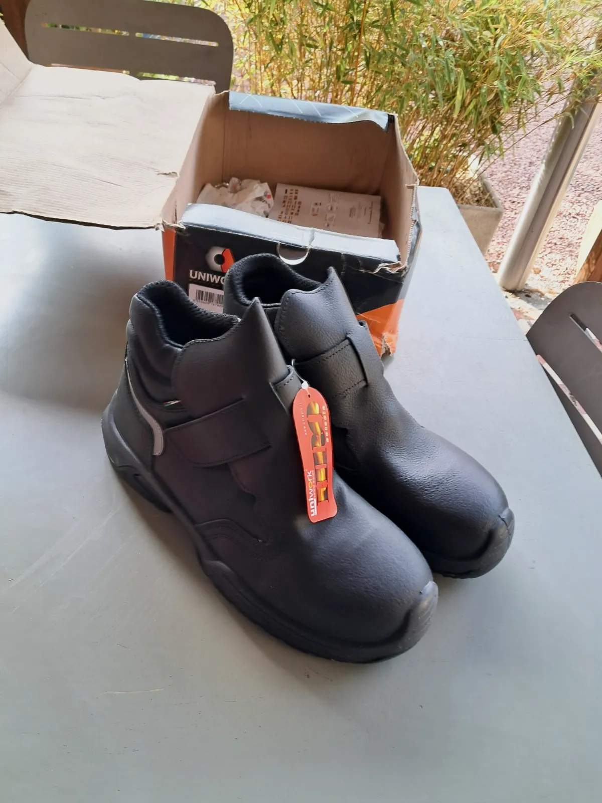 Chaussure de sécurité Uniwork neuve