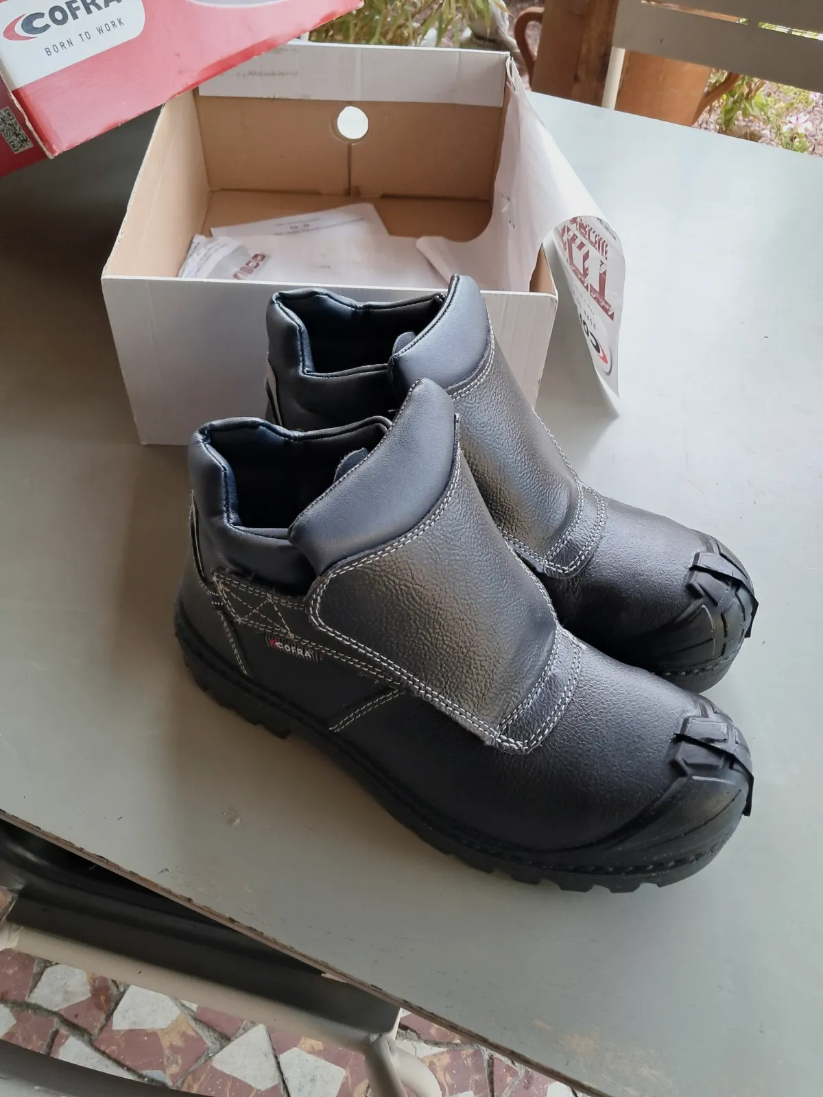 Chaussure de sécurité Cofra neuve – Cofra – taille EU 41 2