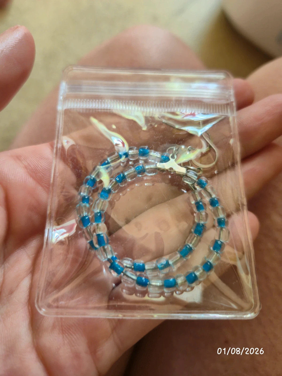 Jolie créole perle bleue. Turquoise 2