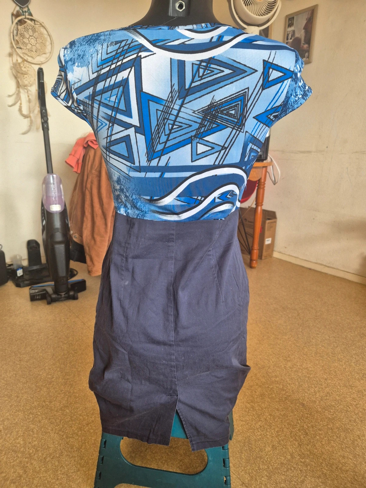 Robe bleu taille l - jamais porter – taille L / 40 / 12 2