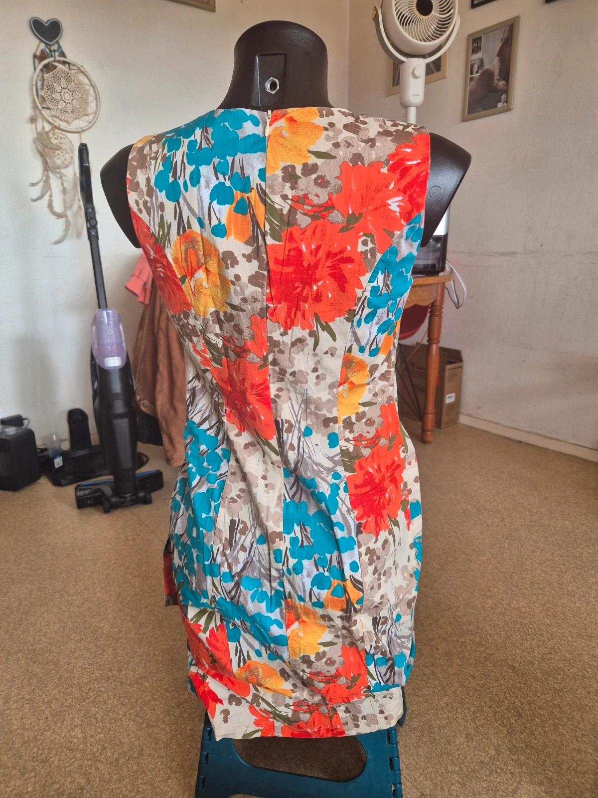 Robe taille 38 /m – taille M / 38 / 10 3
