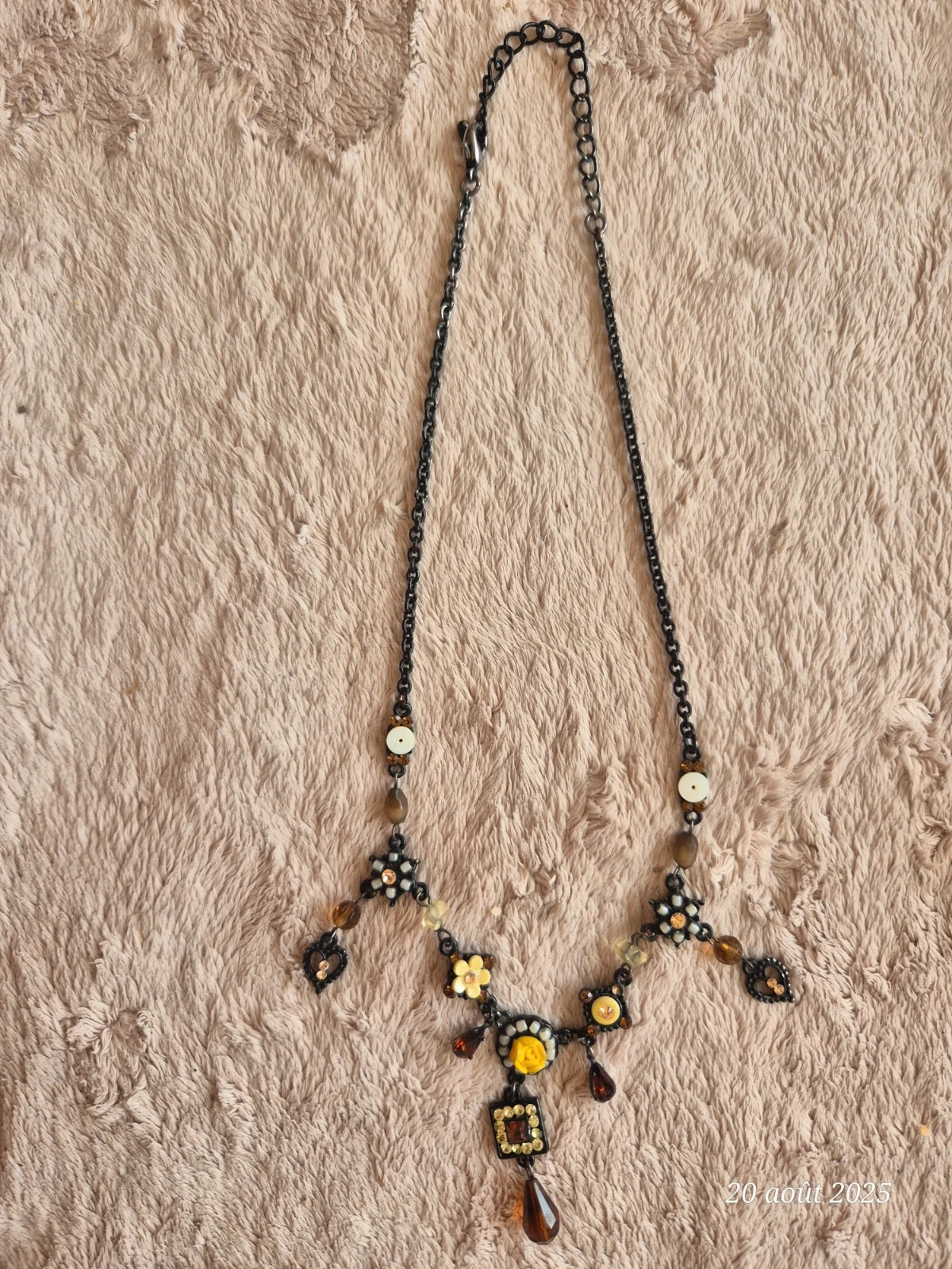 Jolie collier style vintage