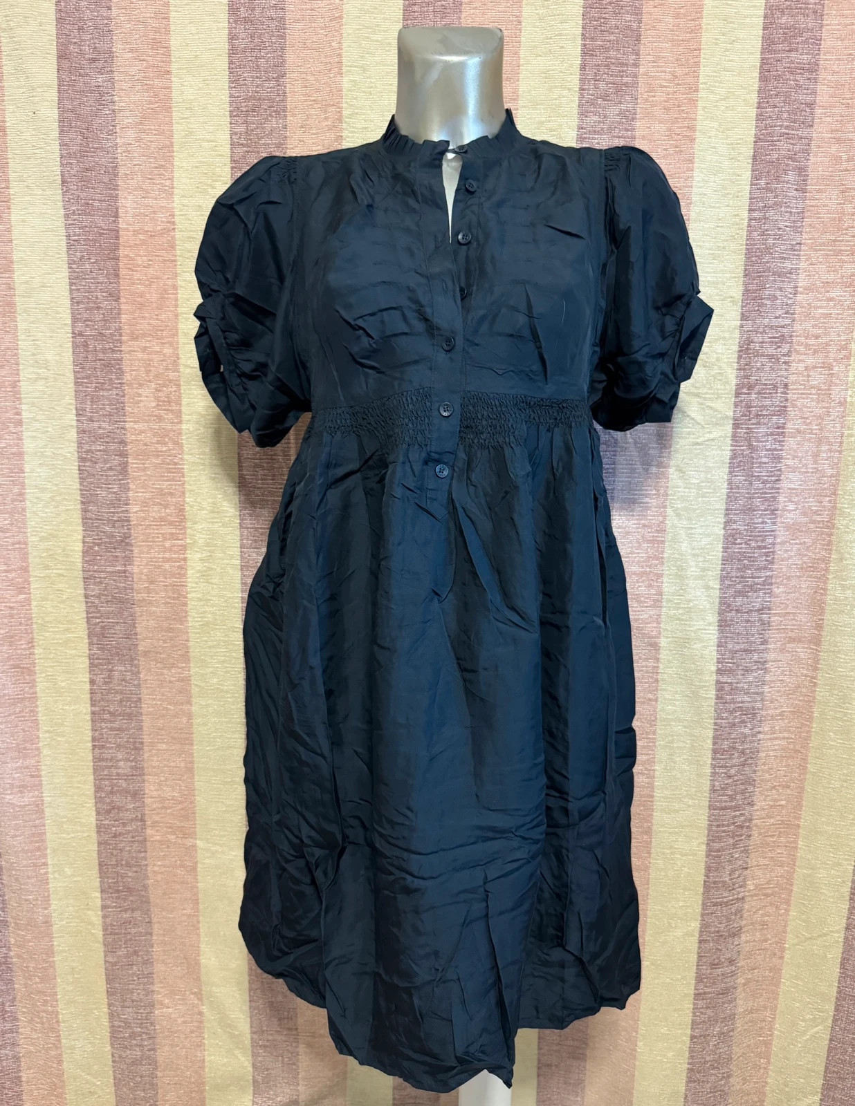 Vestido negro 100% seda de ted baker talla M 🍀
