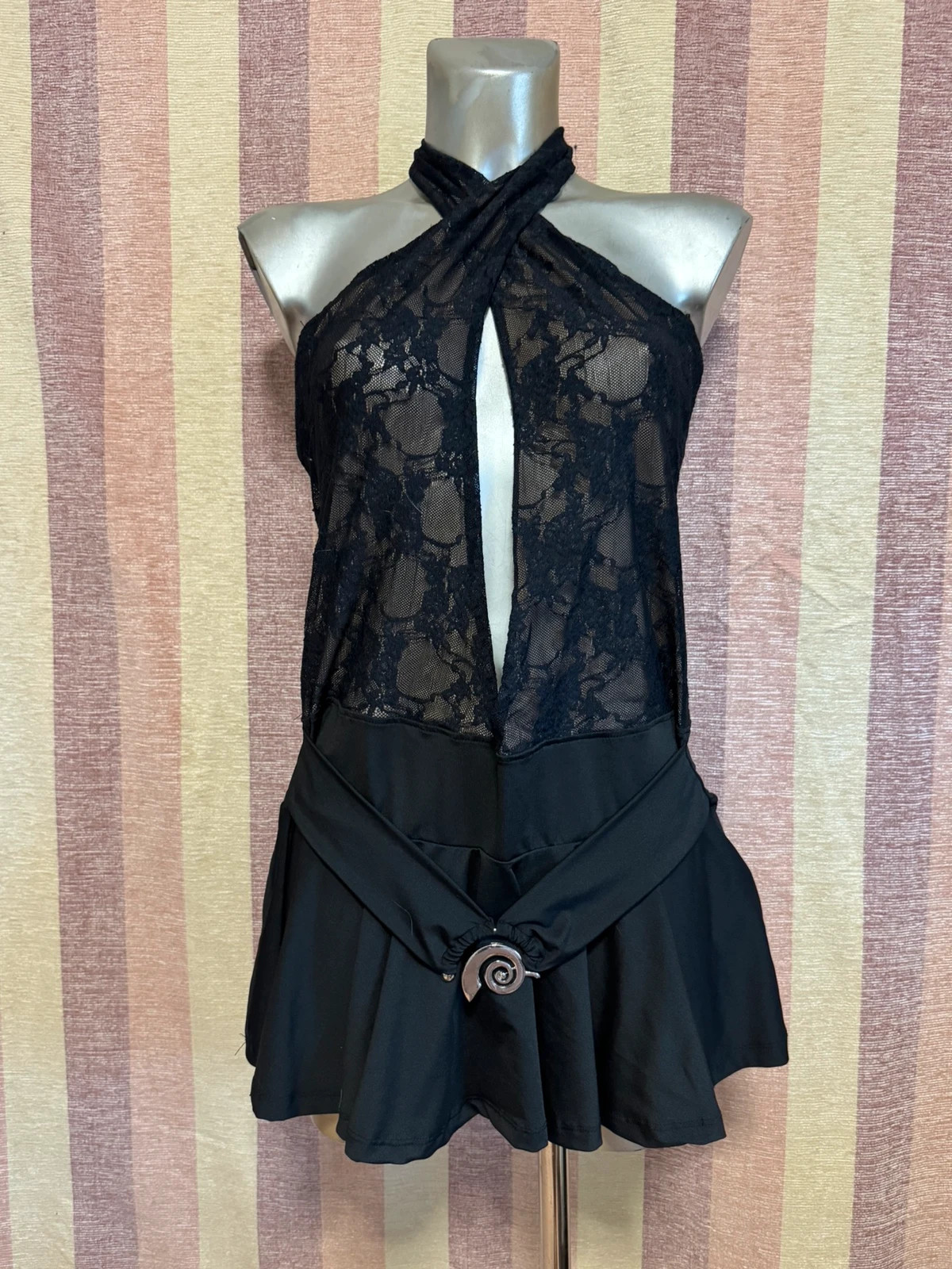 Vestido mini Jaded london talla 42 🍀