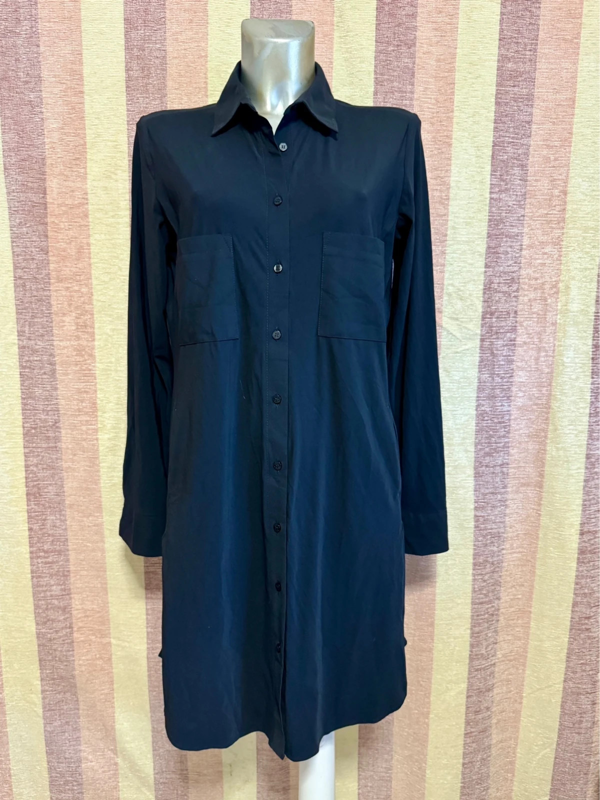 Vestido negro de studio Anneloes talla XS 🍀