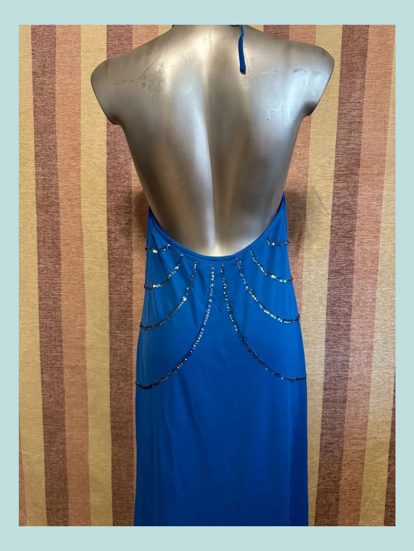 Vestido azul bordado marca Frank Usher , talla 40 🍀 – Frank Usher – taille L / 40 / 12 5