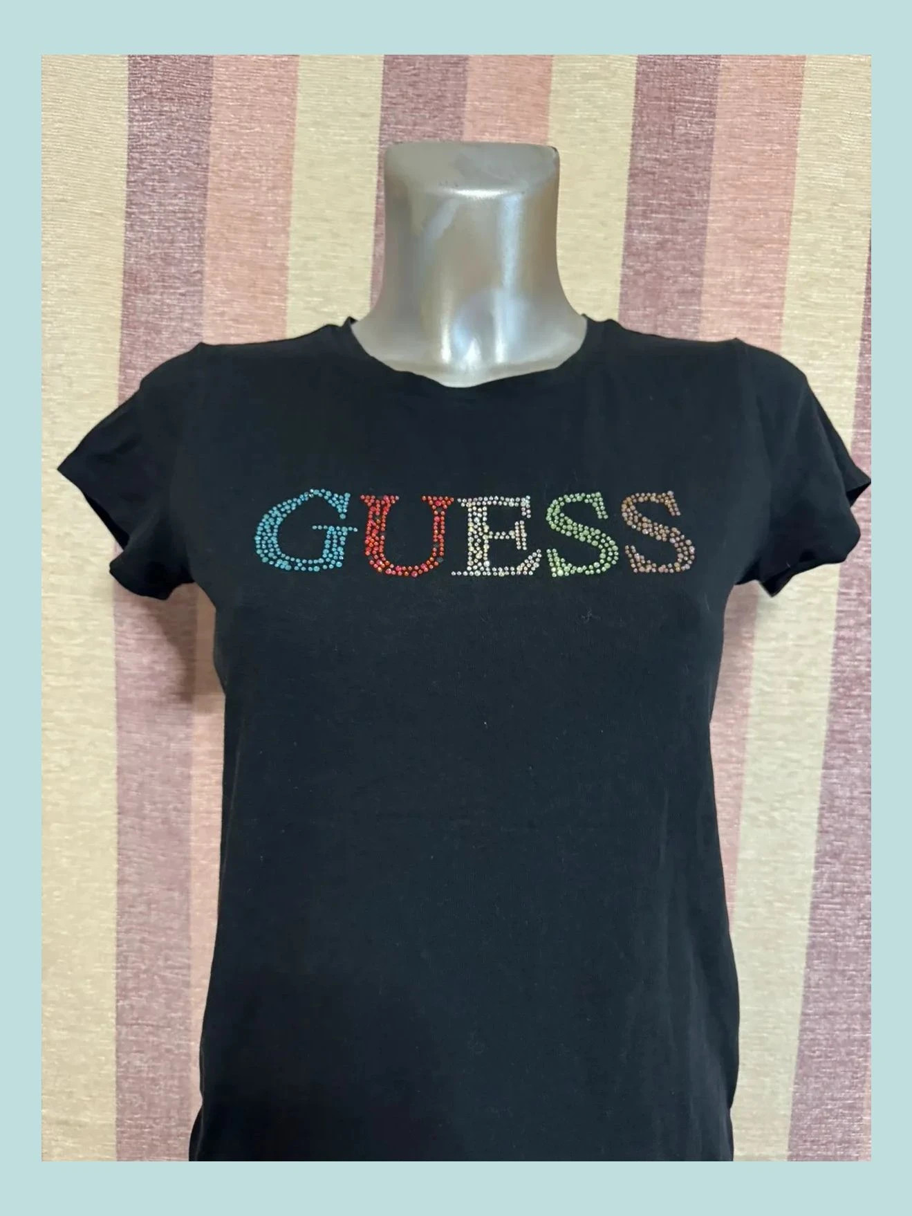 Camiseta algodón marca Guess , talla M 🍀 – GUESS – taille M / 38 / 10 2