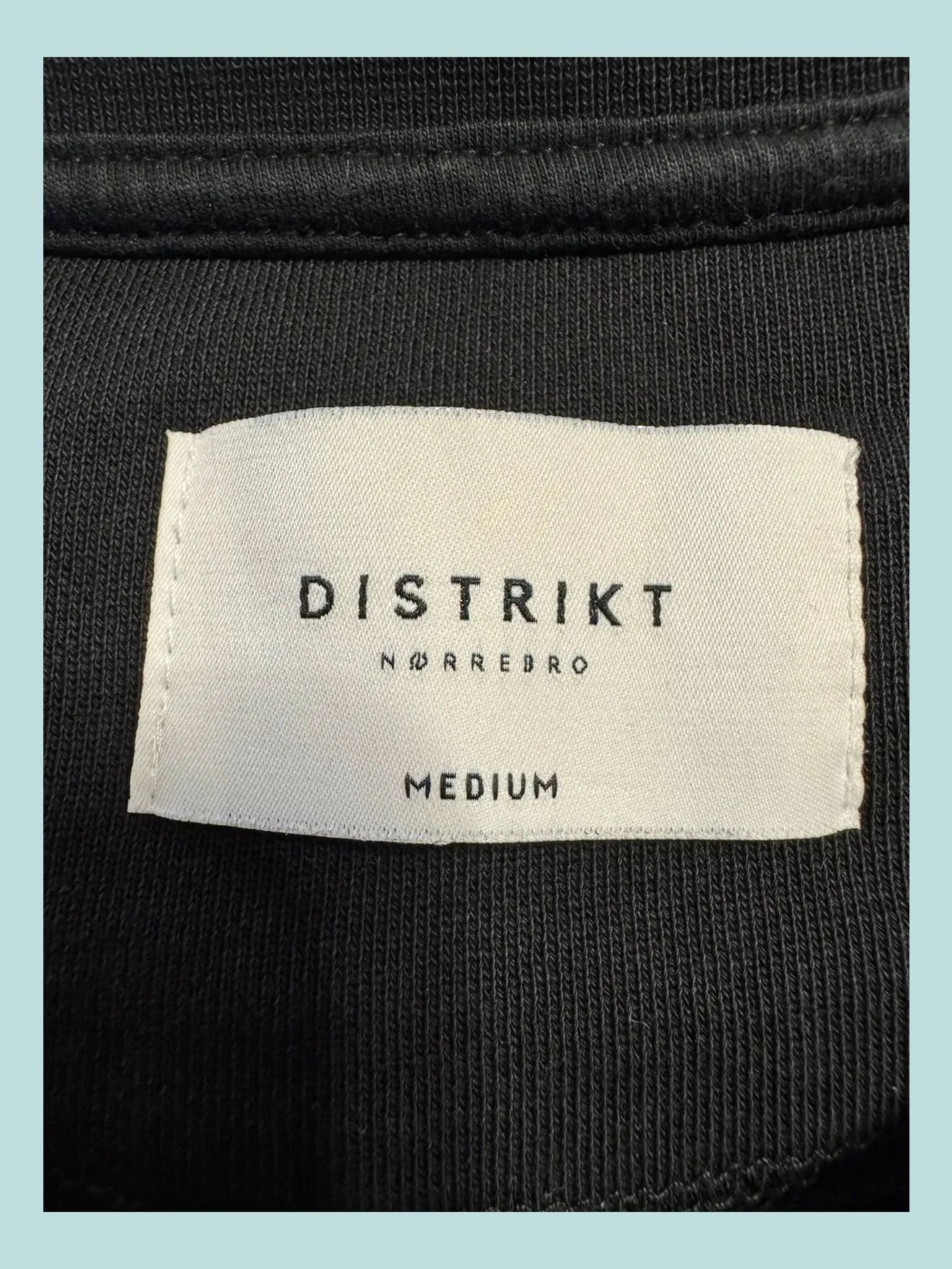 Vestido negro tela con relieve, algodón, talla M 🍀 – DISTRIKT NØRREBRO – taille M / 38 / 10 5