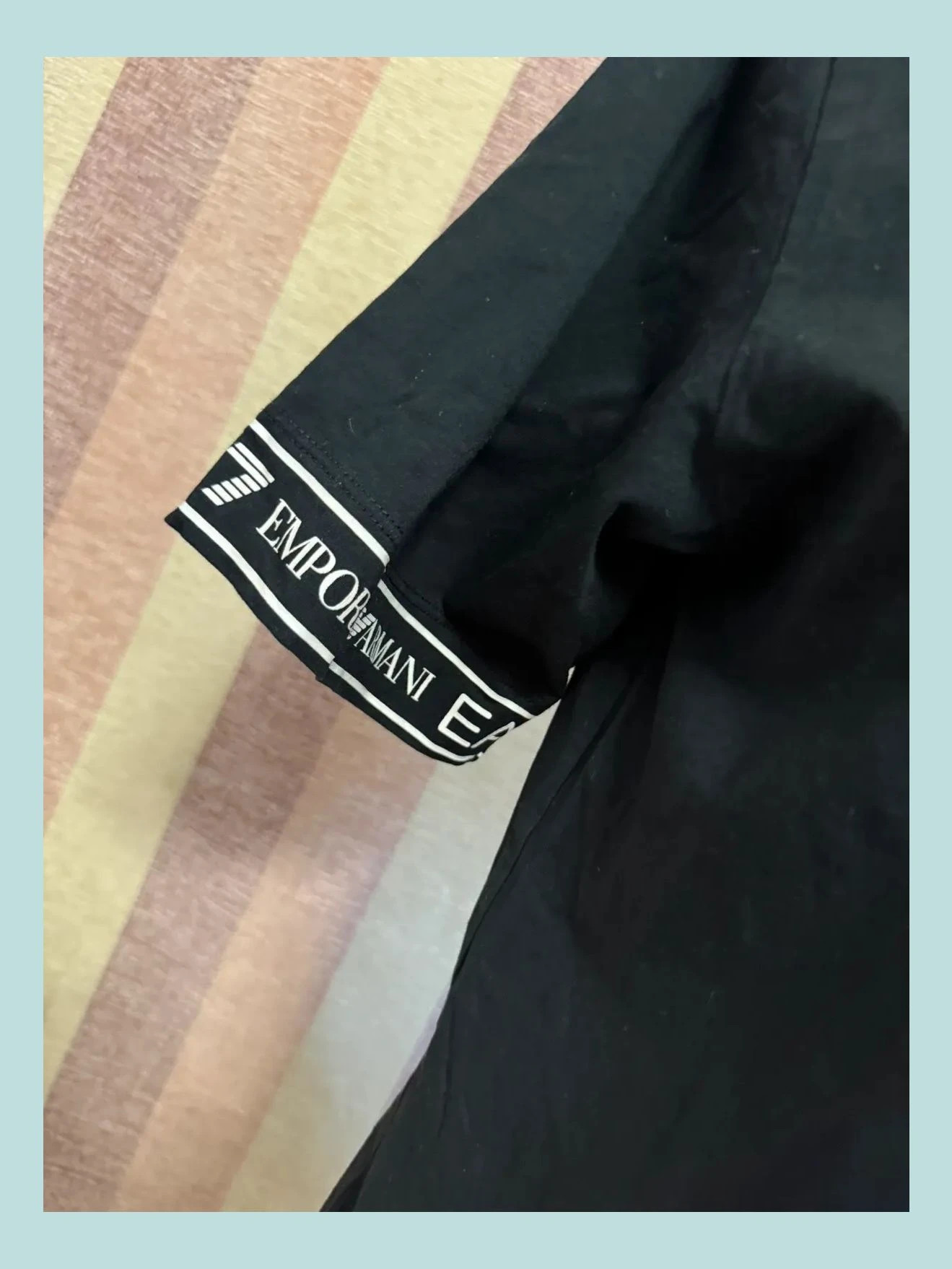 Camiseta oversize crop negra de armani talla XXS 🍀 – EA7 Emporio Armani – taille XXS / 32 / 4 3