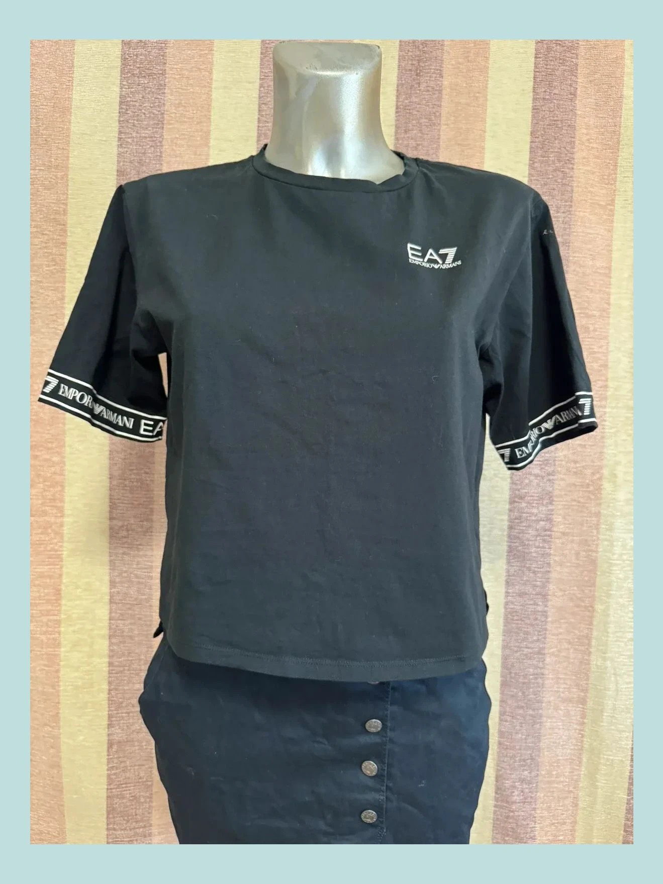 Camiseta oversize crop negra de armani talla XXS 🍀 – EA7 Emporio Armani – taille XXS / 32 / 4