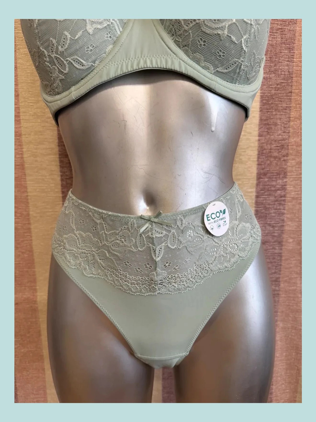 Conjunto lencería marca eco ? Talla 100D , abajo XXL 🍀 – Eco – taille XXL / 44 / 16 4