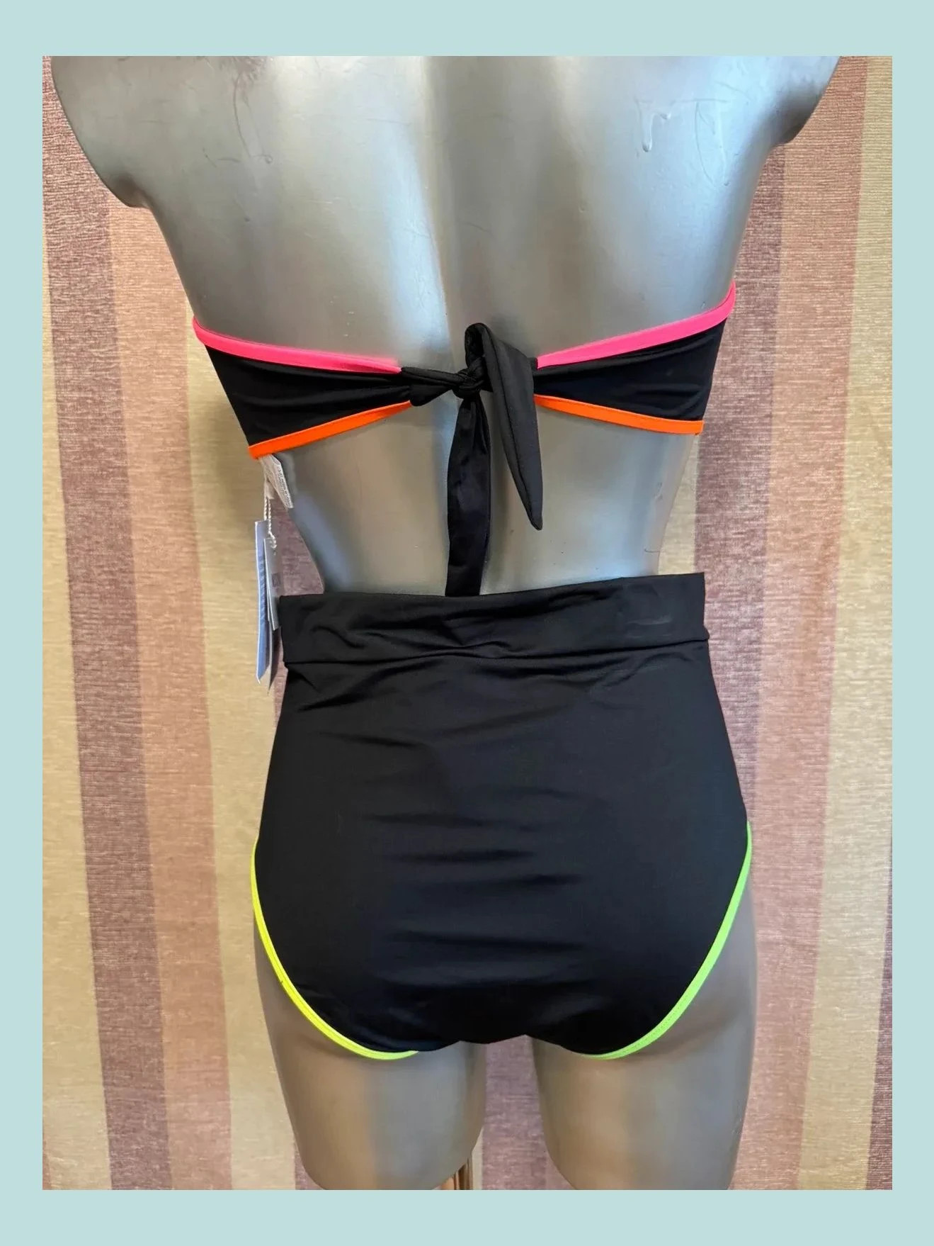 Bikini marca Moschino , braguita alta , talla 42/100 🍀 – Moschino – taille L / 40 / 12 5