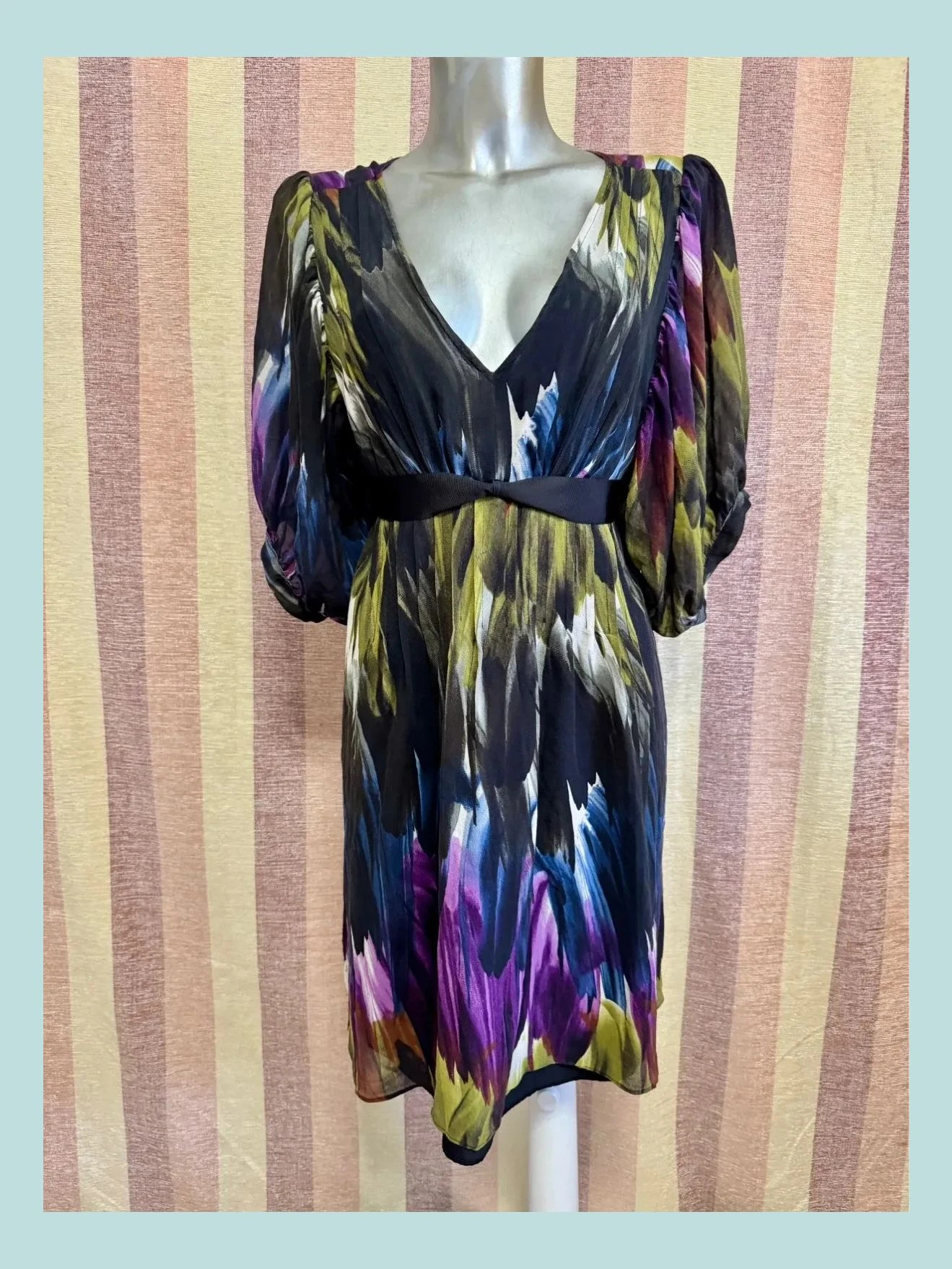 Vestido seda 100% marca Ted Baker, talla L 🍀