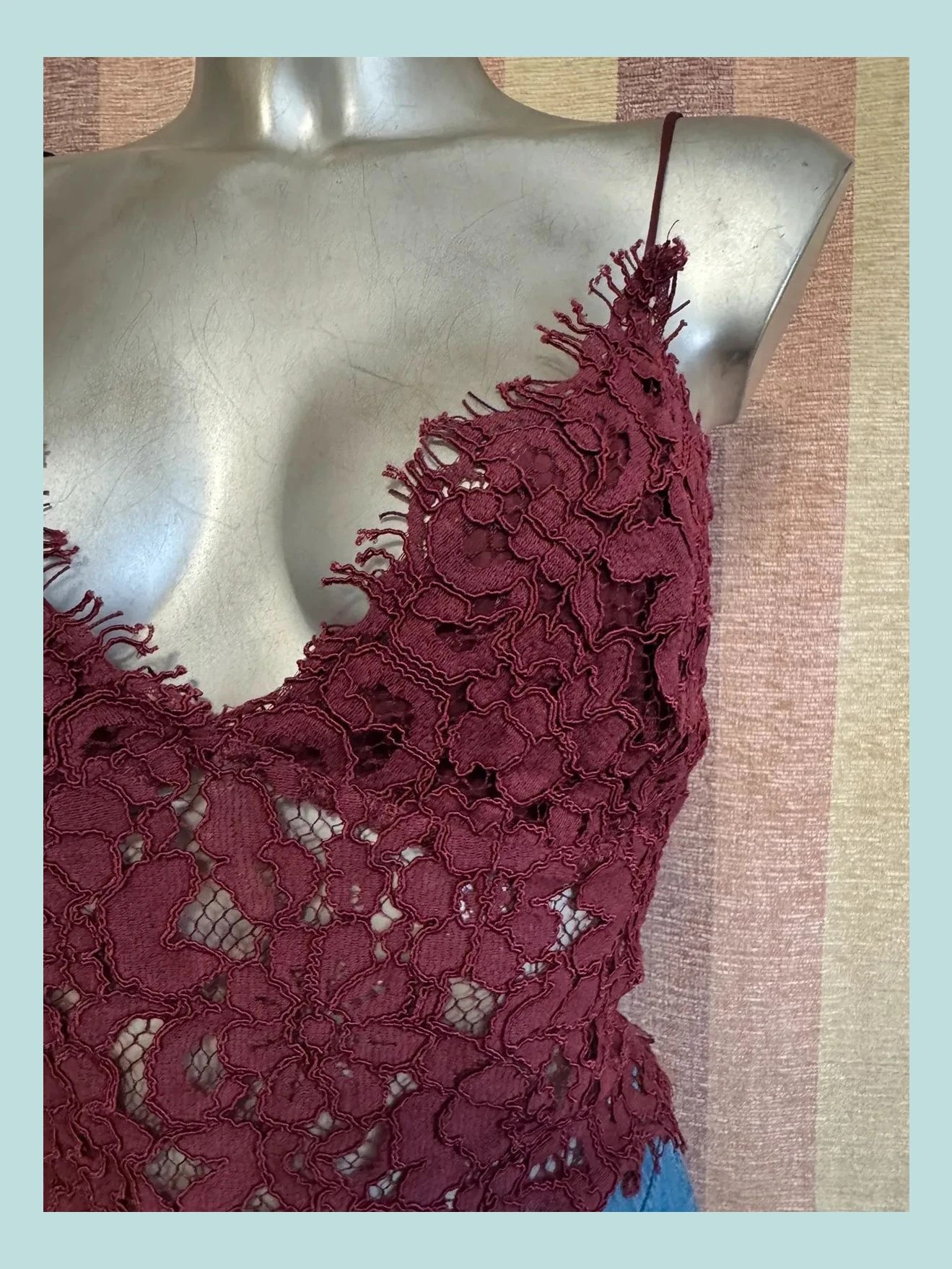Crop top encaje burdeos de Zara Talla L 🍀 – Zara – taille L / 40 / 12 3