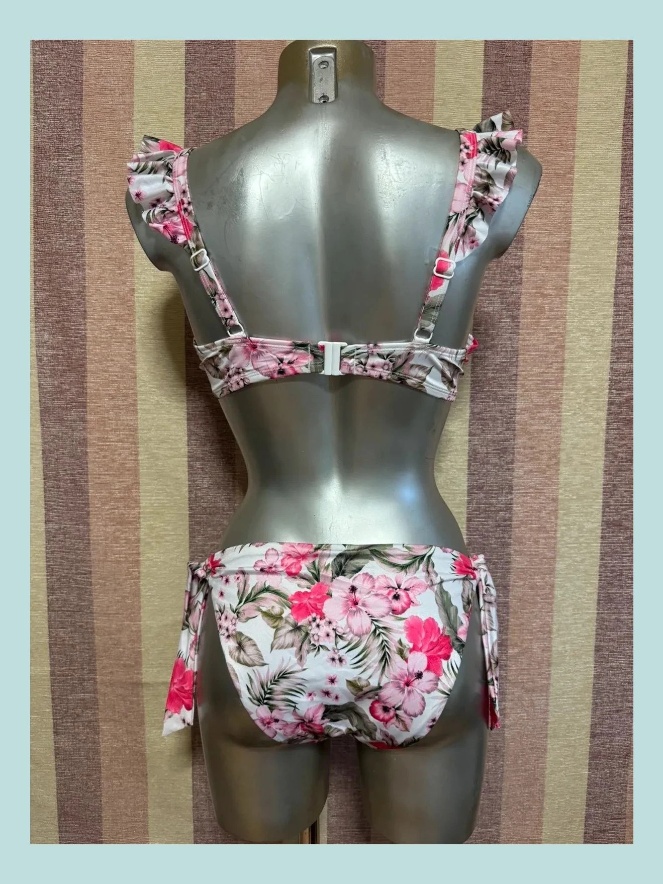 Bikini marca Hunkemoller , talla M , 95D 🍀 – Hunkemöller – taille M / 38 / 10 5