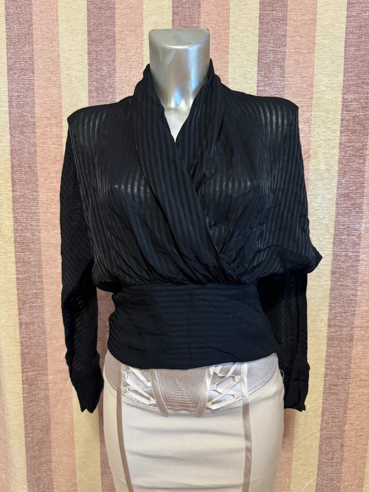 Blusa negra de Zara talla XS 🍀 – Zara – taille XS / 34 / 6