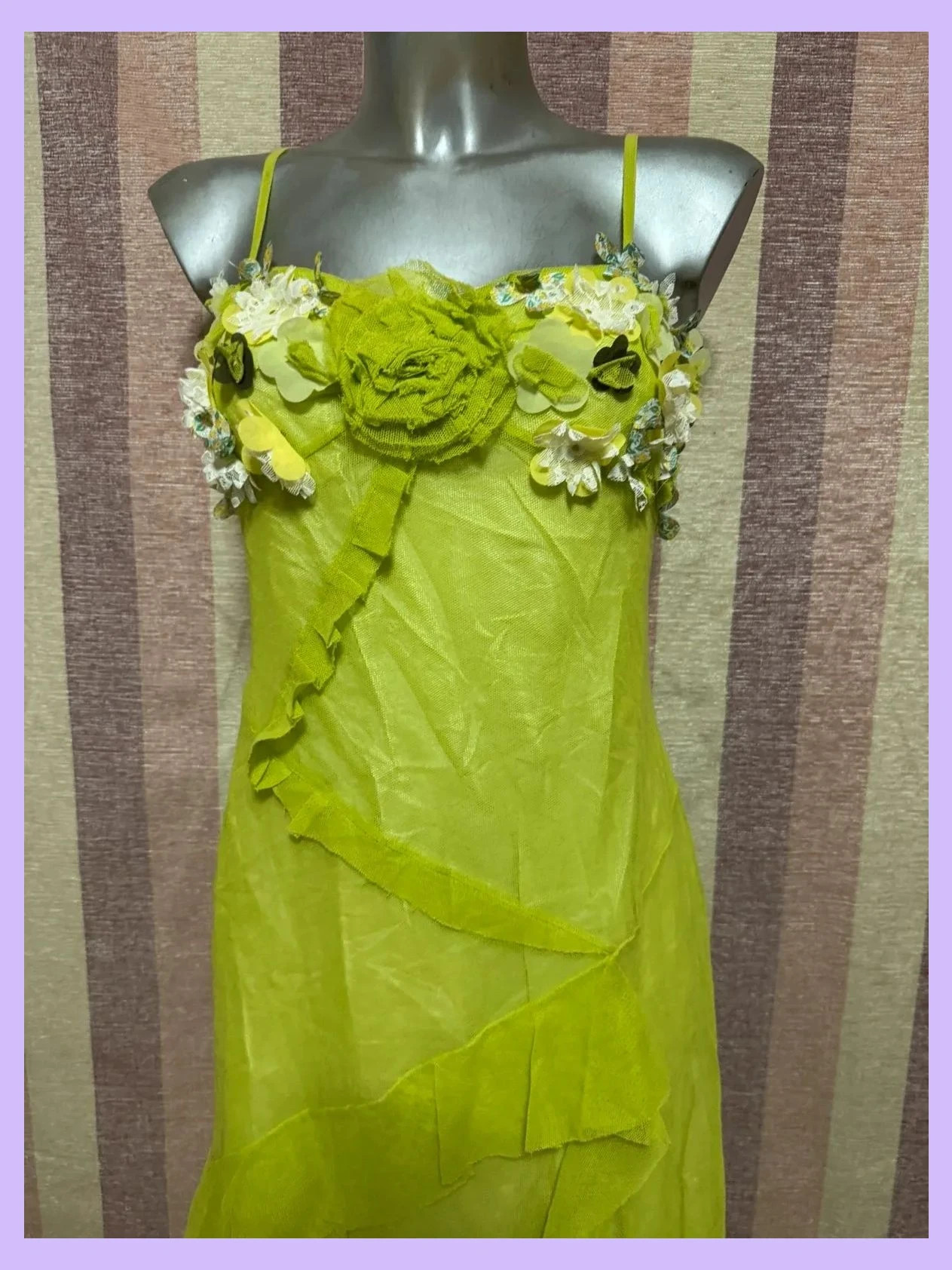 Vestido fiesta asimétrico con flores , tela tul 🍀 – Futura – taille XL / 42 / 14 3