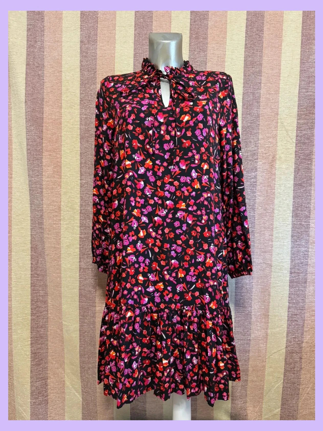 Vestido oversize floreado de Emily van den Bergh , talla 36 🍀