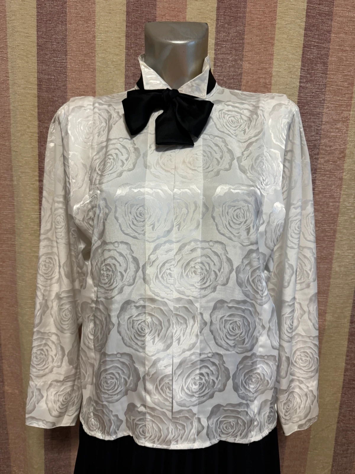 Blusa vintage blanca con lazo negro 🍀 – Vintage – taille M / 38 / 10 2