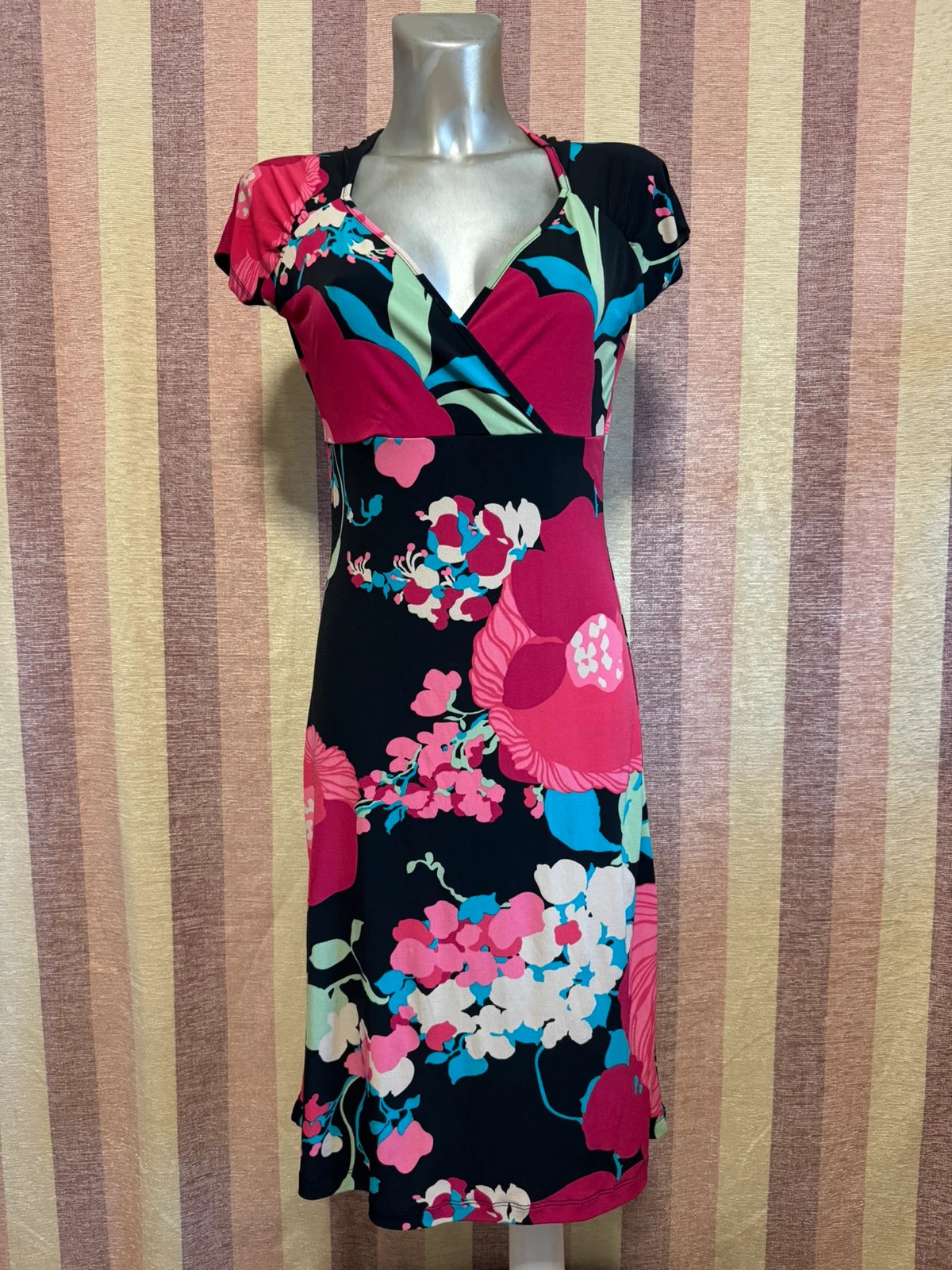Vestido flores King louie talla S tela elástica 🍀