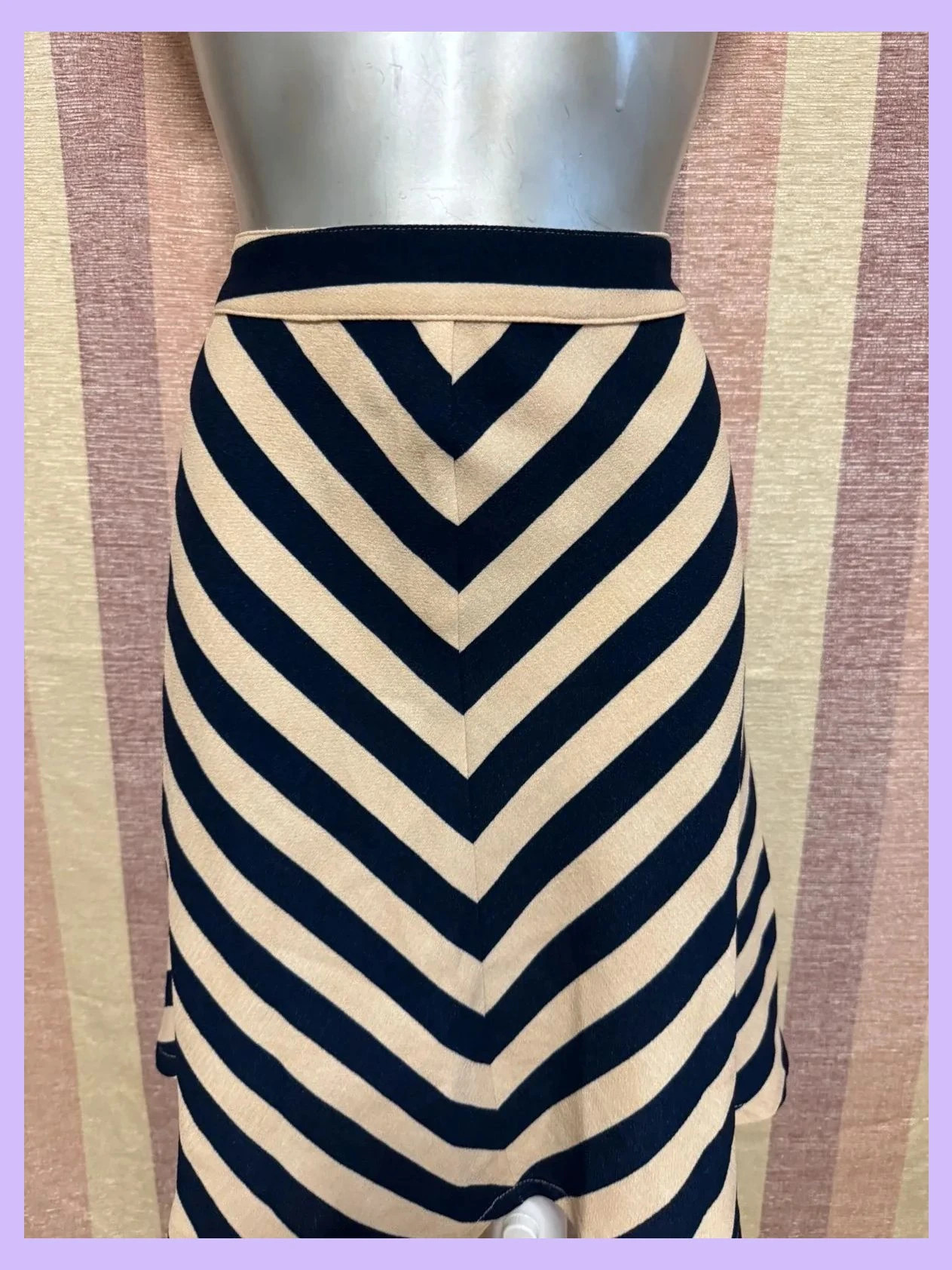 Falda por rodillas marca Louche talla M 🍀 – Louche – taille M / 38 / 10 2