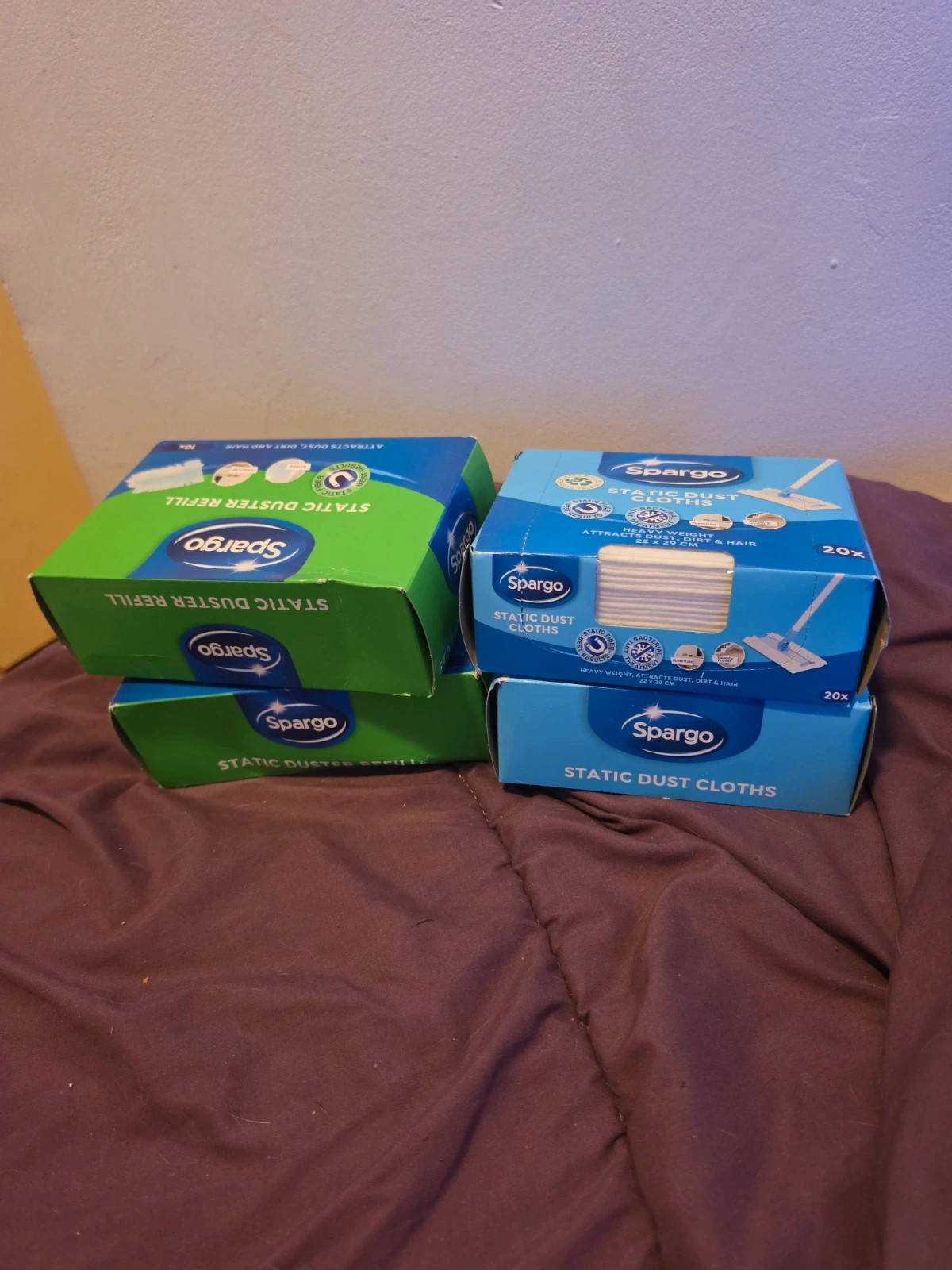Bonjour je vend un lot de recharger pour faire la poussière – Sparco