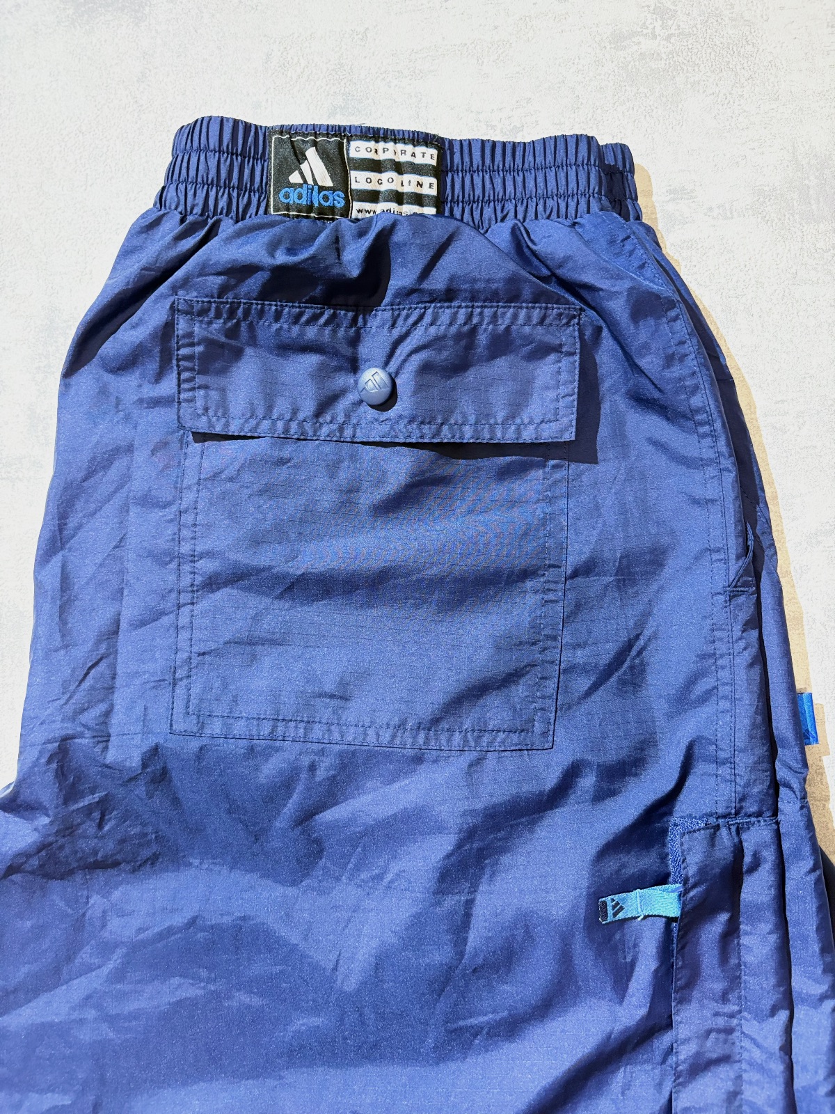 Calças Adidas Vintage Nylon Track Pants / Pantalon de Jogging Adidas Size M – Adidas – taille M 3