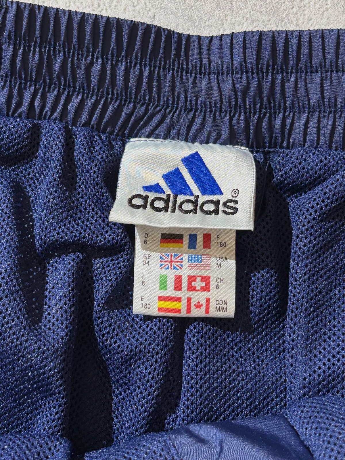 Calças Adidas Vintage Nylon Track Pants / Pantalon de Jogging Adidas Size M – Adidas – taille M 4