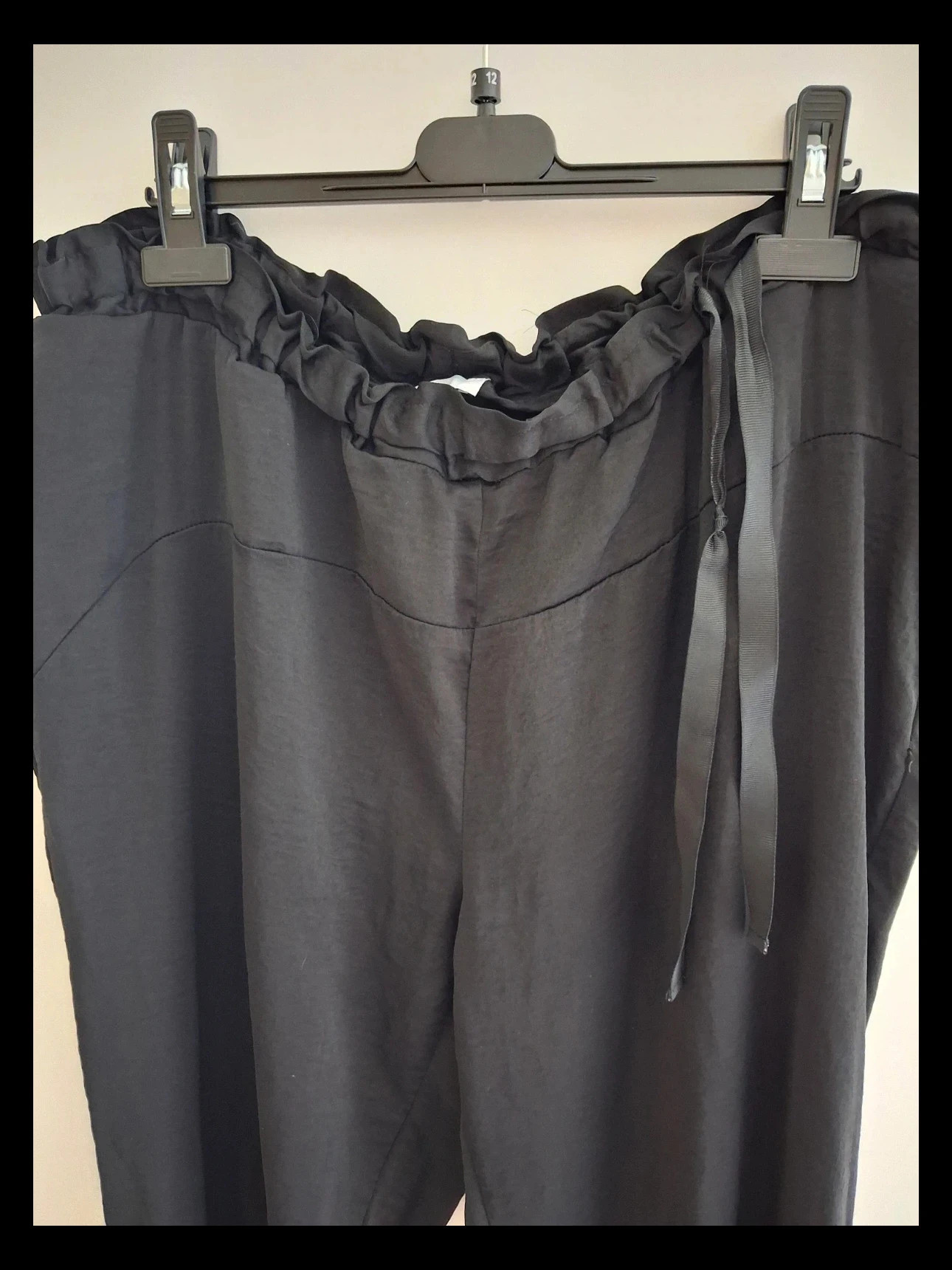 Pantalon noir femme taille 46 fin – taille XXXL / 46 / 18 2