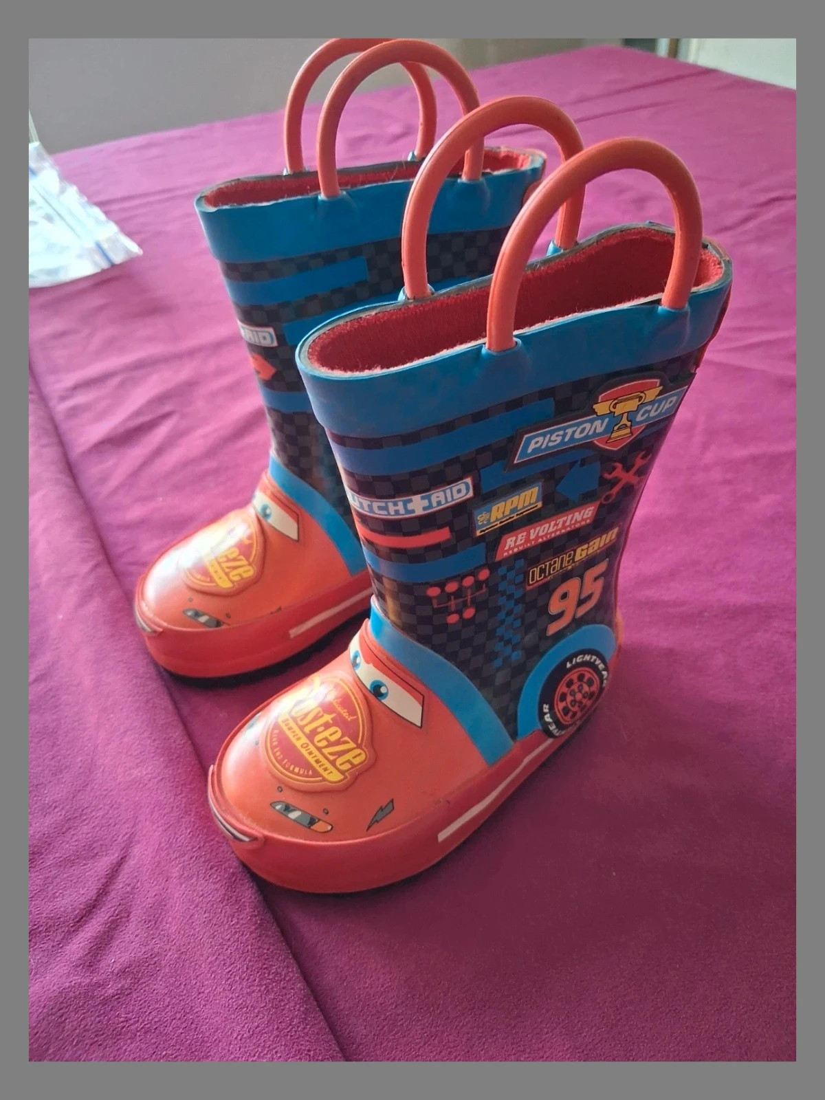 Bottes garçon taille 19 – Cars – taille 19 2
