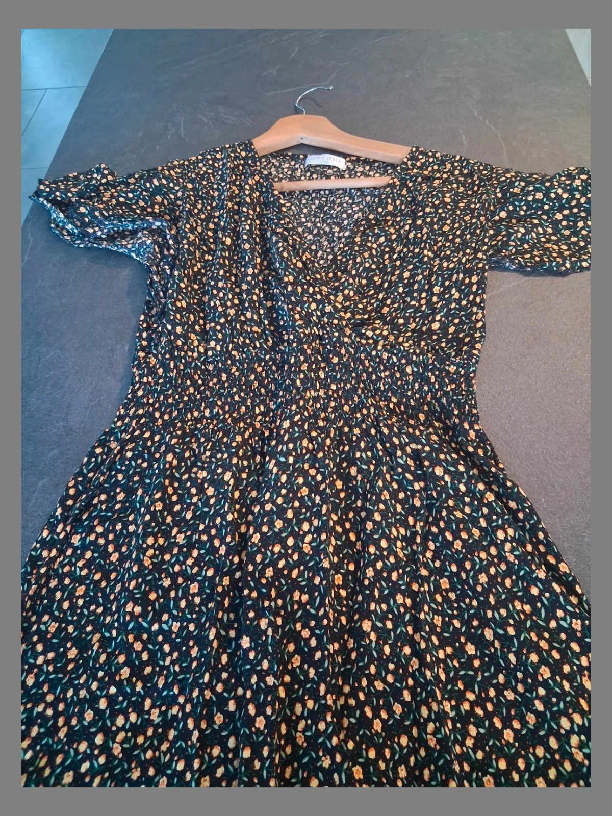 Femme Robe – taille XL / 42 / 14 3