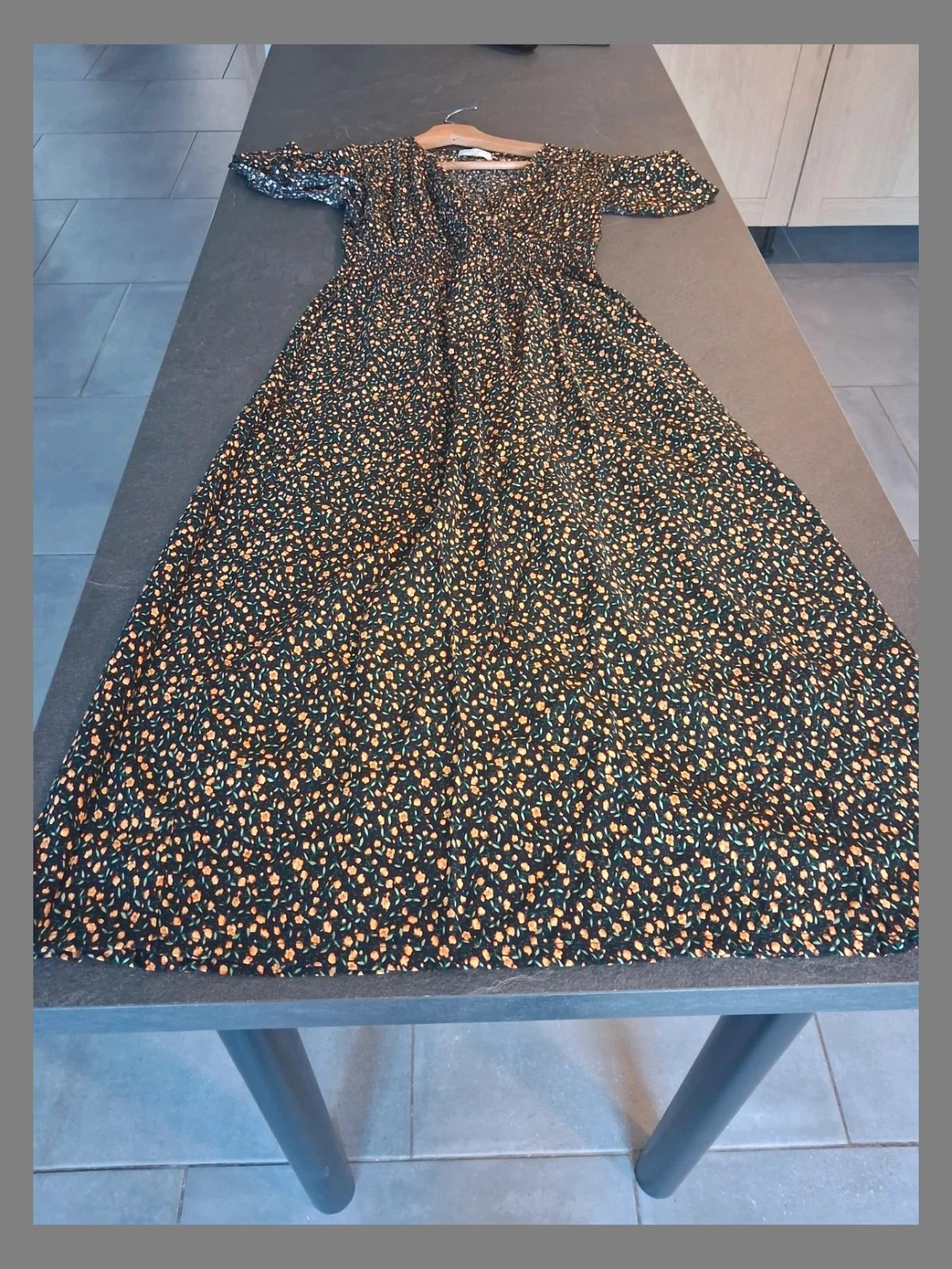 Femme Robe – taille XL / 42 / 14 4