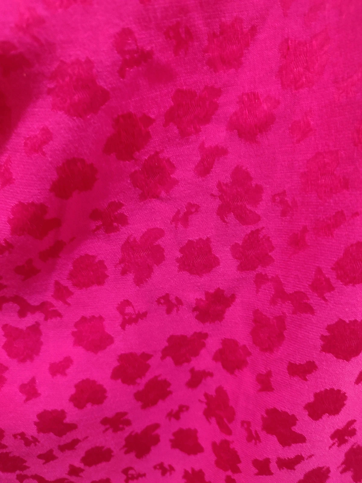Falda fucsia – Kiabi – taille 6XL / 52 / 24 4