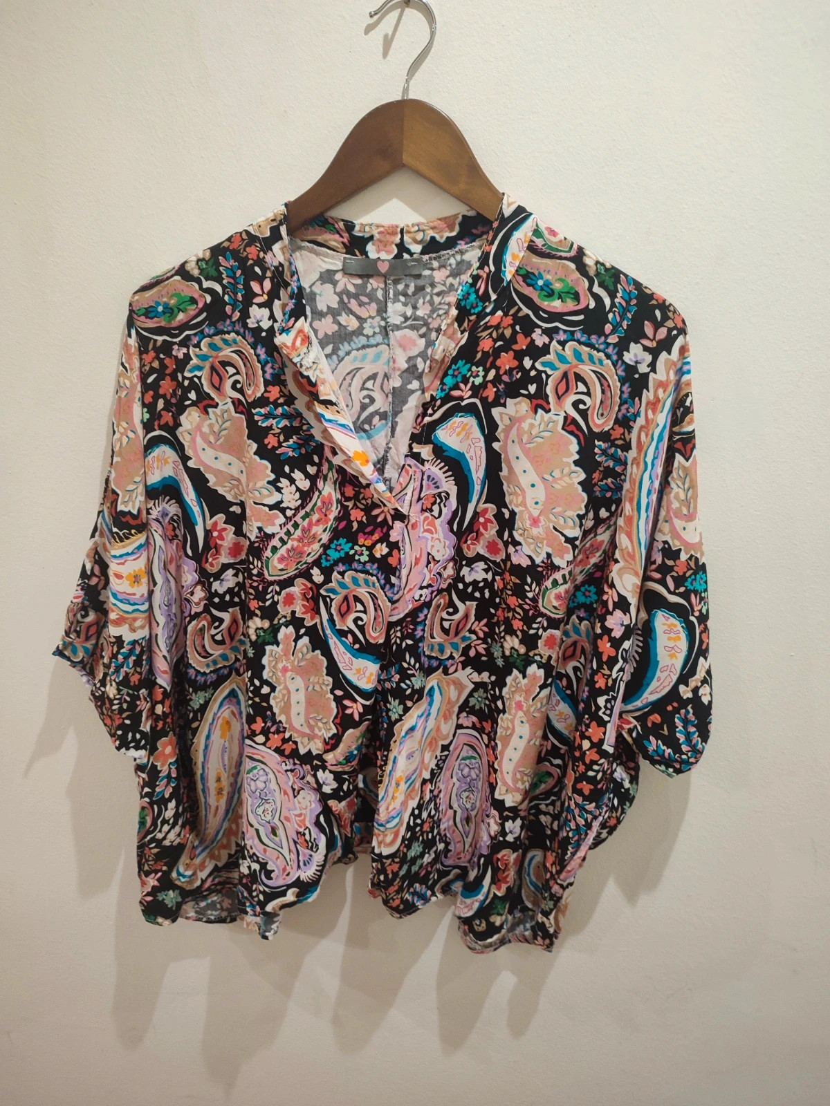 Blusa estampada – Local – taille 7XL / 54 / 26