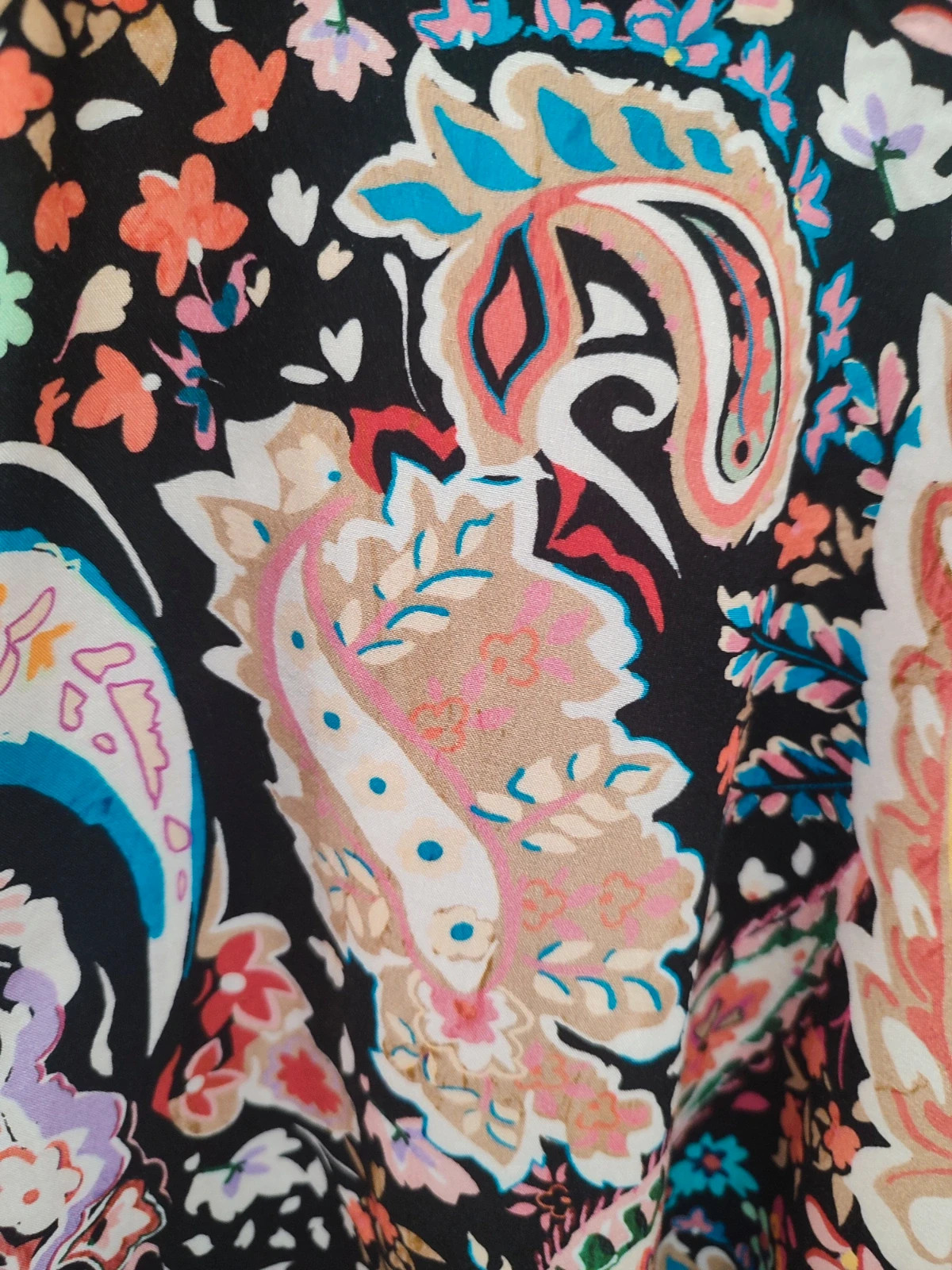 Blusa estampada – Local – taille 7XL / 54 / 26 3