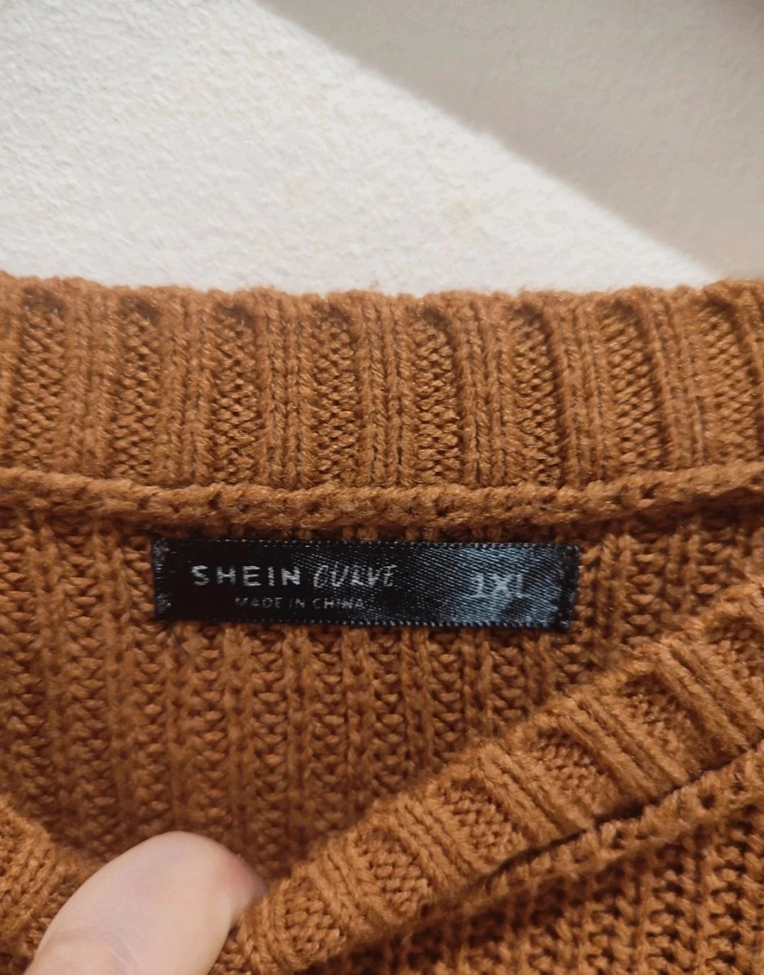 Jersey color marrón – Shein Curve – taille 7XL / 54 / 26 2
