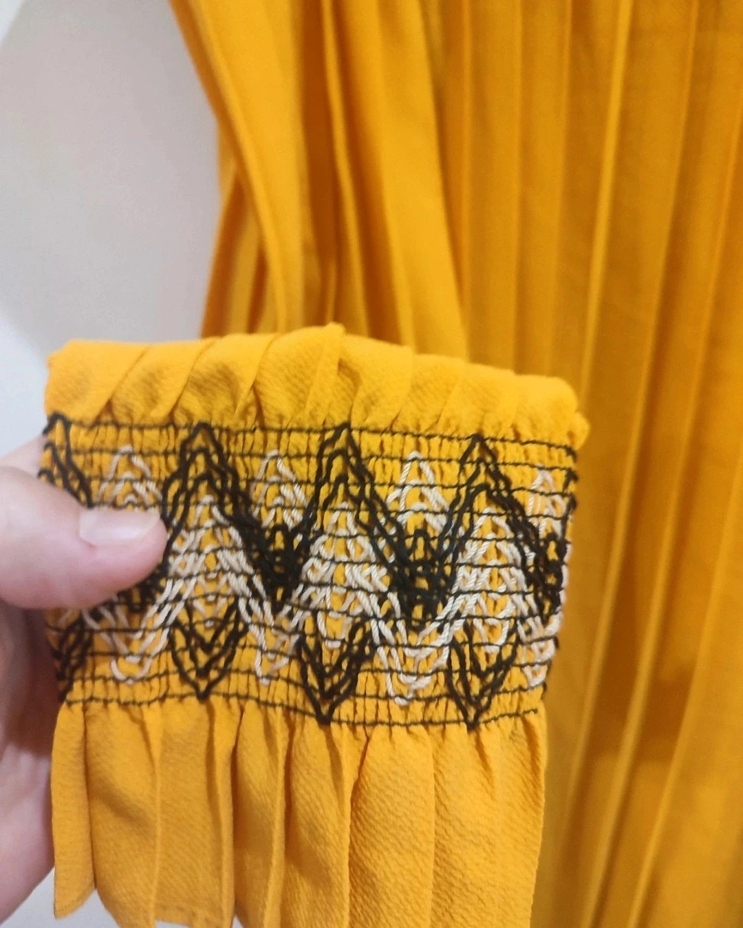 Vestido mostaza – Local – taille 5XL / 50 / 22 5