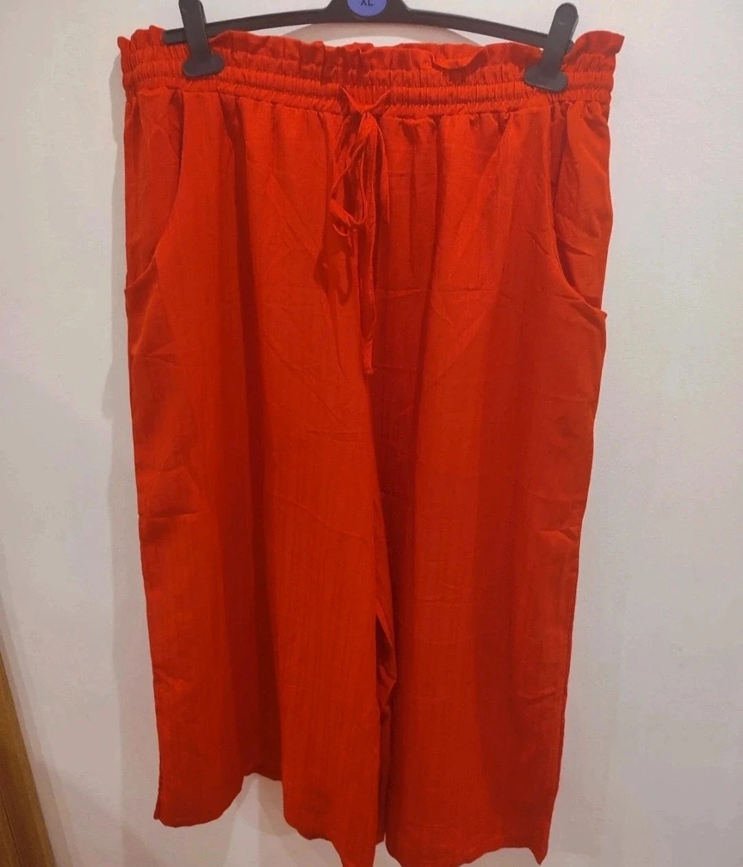 Pantalón ancho rojo – Shein Curve – taille 6XL / 52 / 24