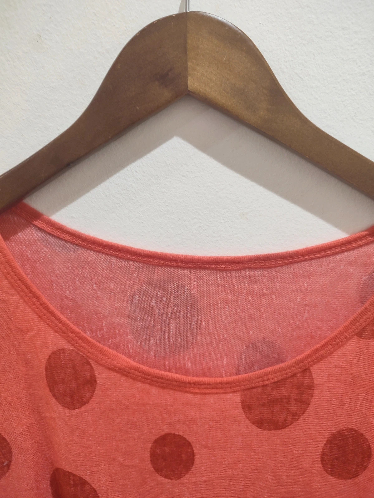 Blusa de lunares manga regulable – Local – taille 6XL / 52 / 24 2