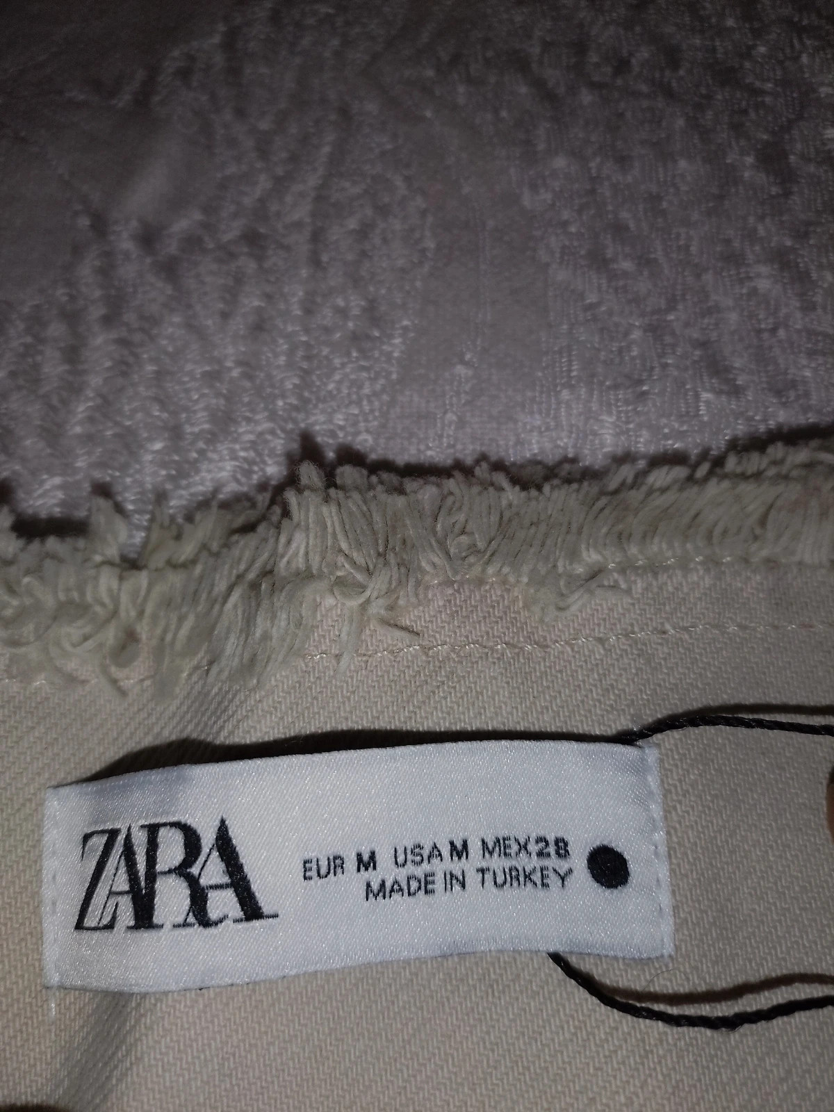 Zara Strapless Raw-Edge Denim Top (Size M) – Zara – taille M / 38 / 10 4