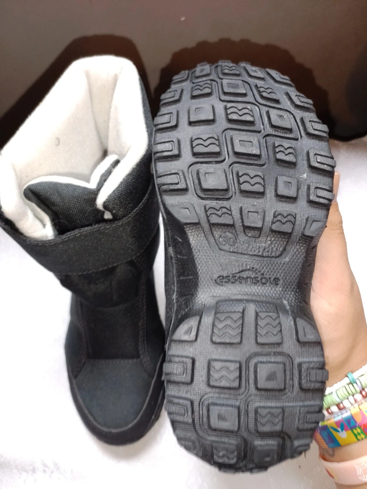 New Essensoble snow boots black size EU 30 NWT – Decathlon – taille 30 3