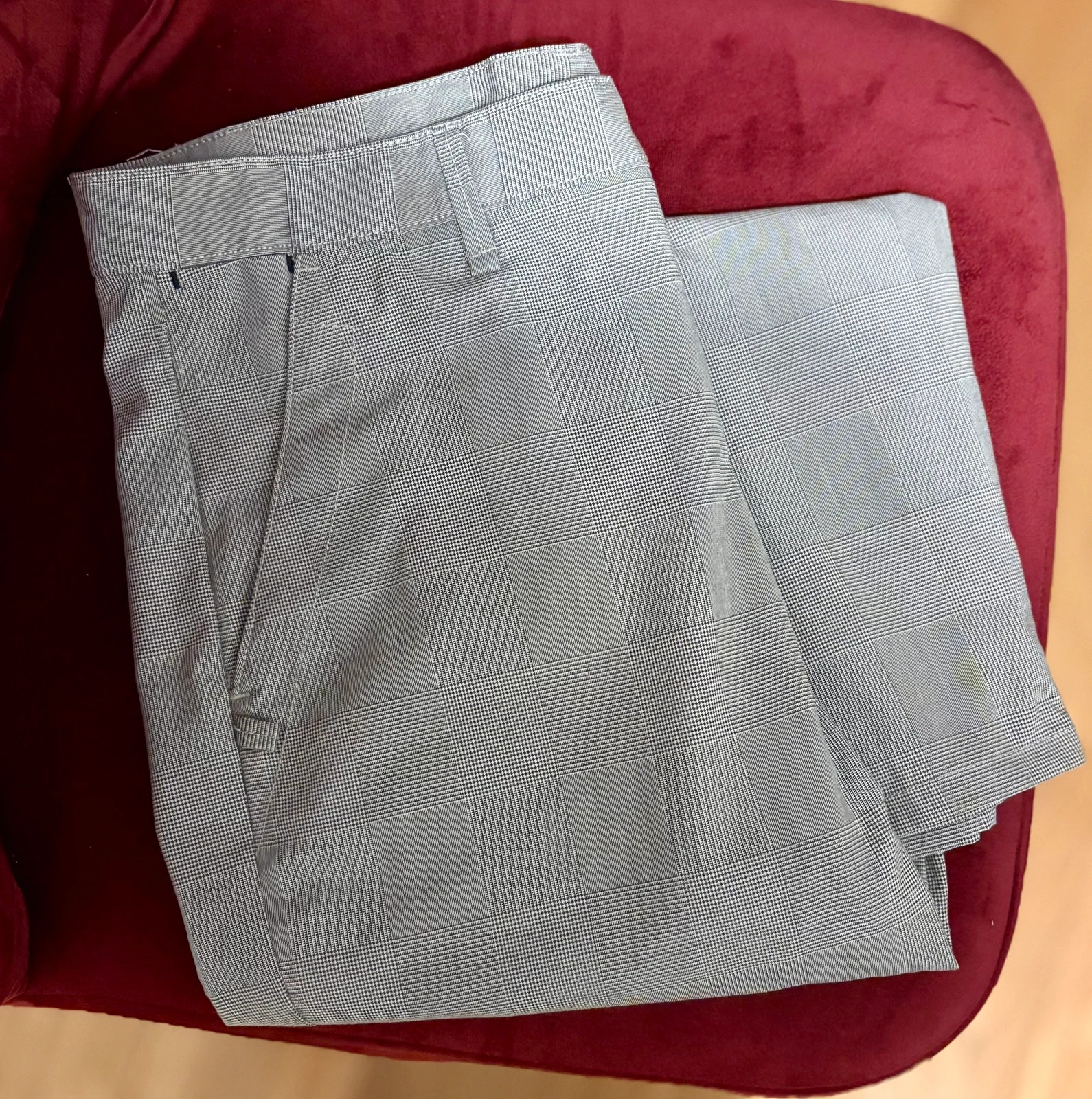 Pantalon homme Zara.