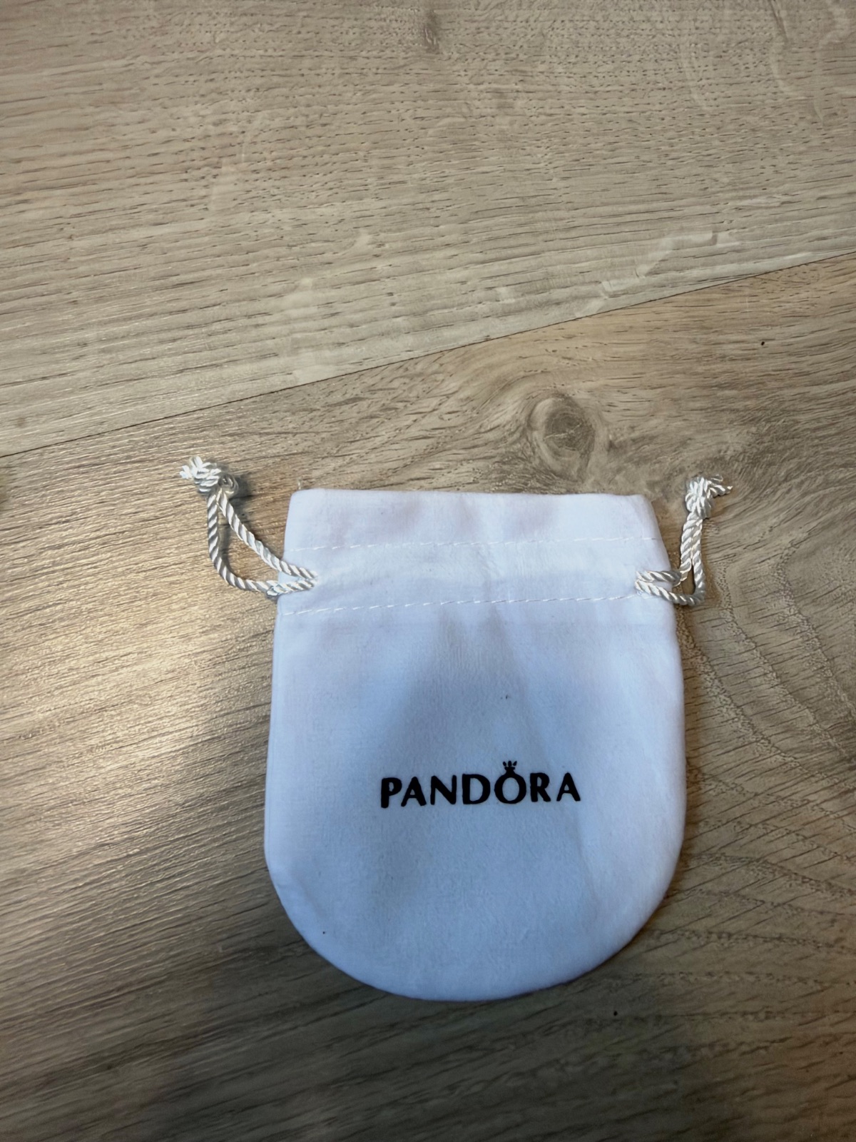 bracelet pandora moments cœur doré – pandora 8
