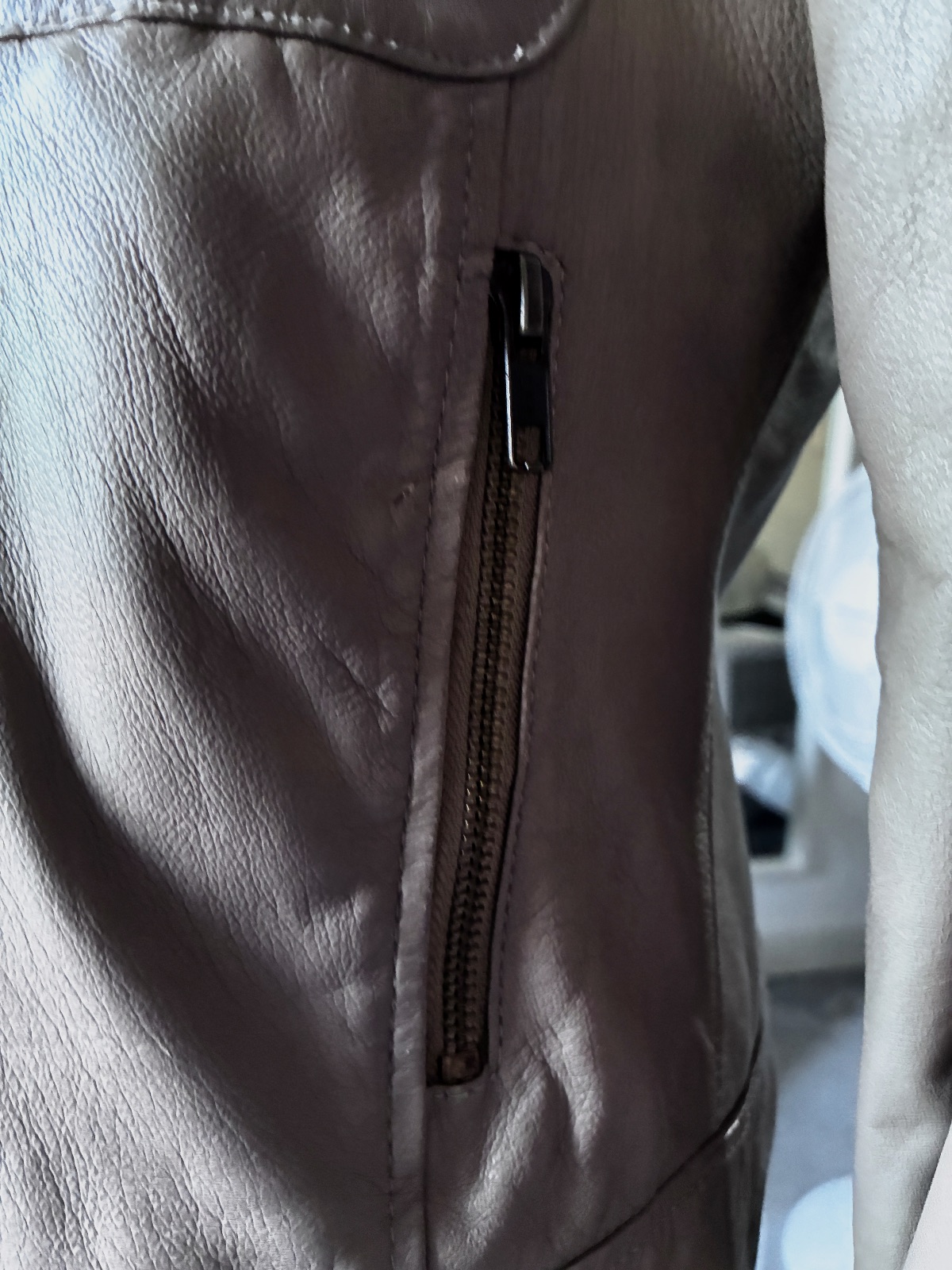 Veste en véritable cuir beige taille 38 pour femme  – Artisanal – taille M 7