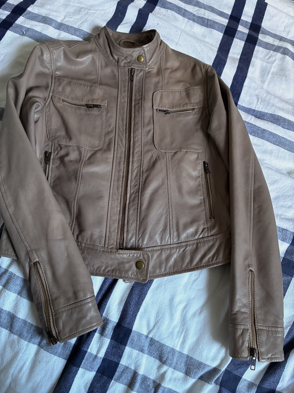 Veste en véritable cuir beige taille 38 pour femme  – Artisanal – taille M 3