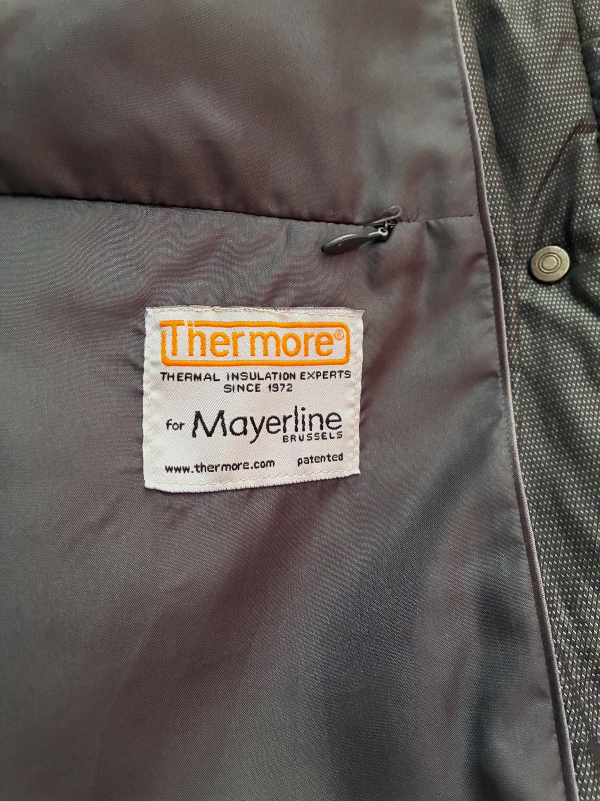 Veste grise matelassée avec capuche pour femme de Mayerline  – Mayerline – taille XL 2
