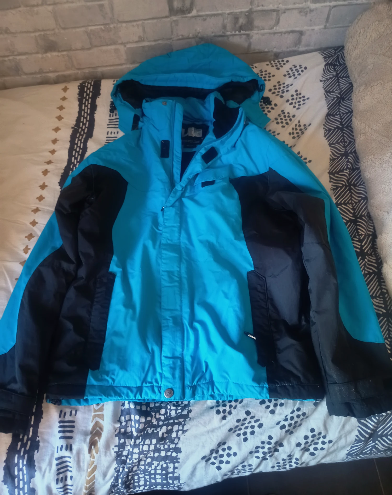 Blouson – U-topik – taille 14 ans