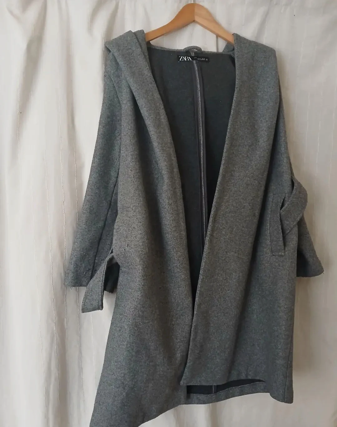 Manteau long à capuche Zara gris – Zara – taille M