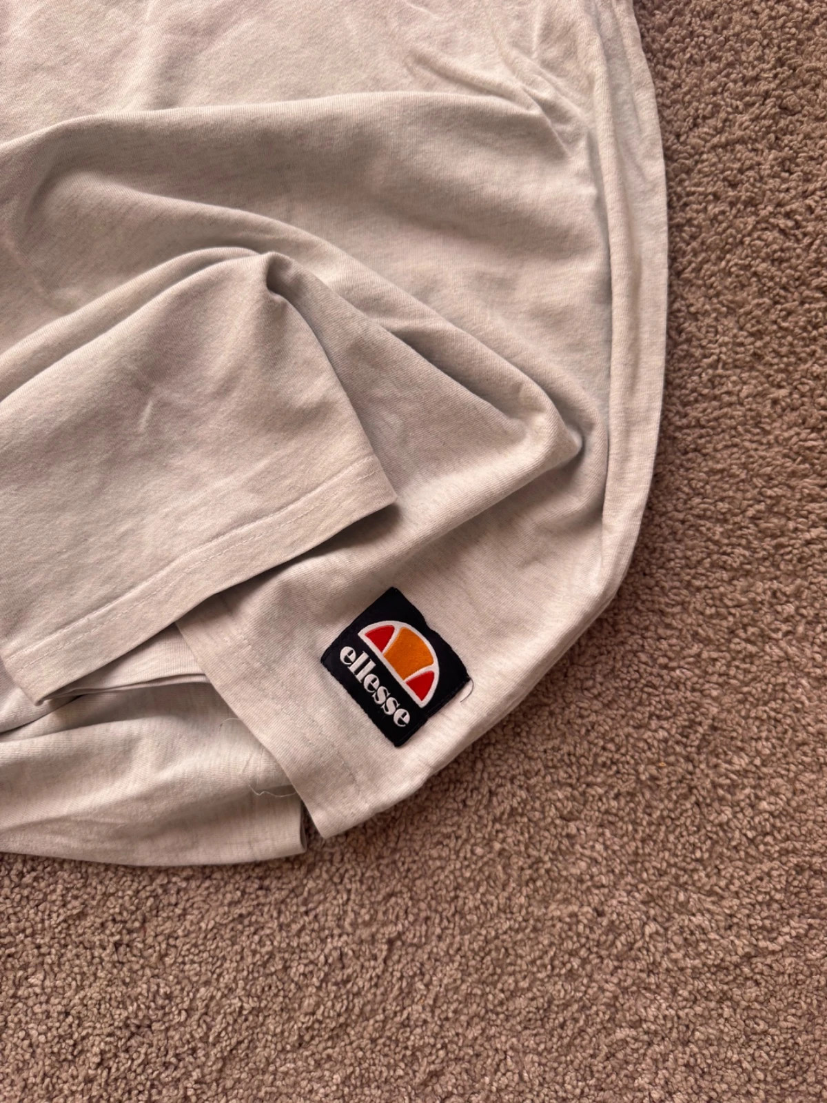 Ellesse Light Grey T-Shirt Vintage Y2K / Oversized Tee - Size L – Ellesse – taille L 4